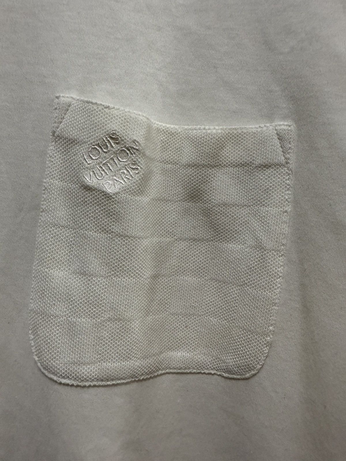 Louis Vuitton Louis Vuitton White Damiere Pocket Tee Size US XXL / EU 58 / 5 - 5 Thumbnail