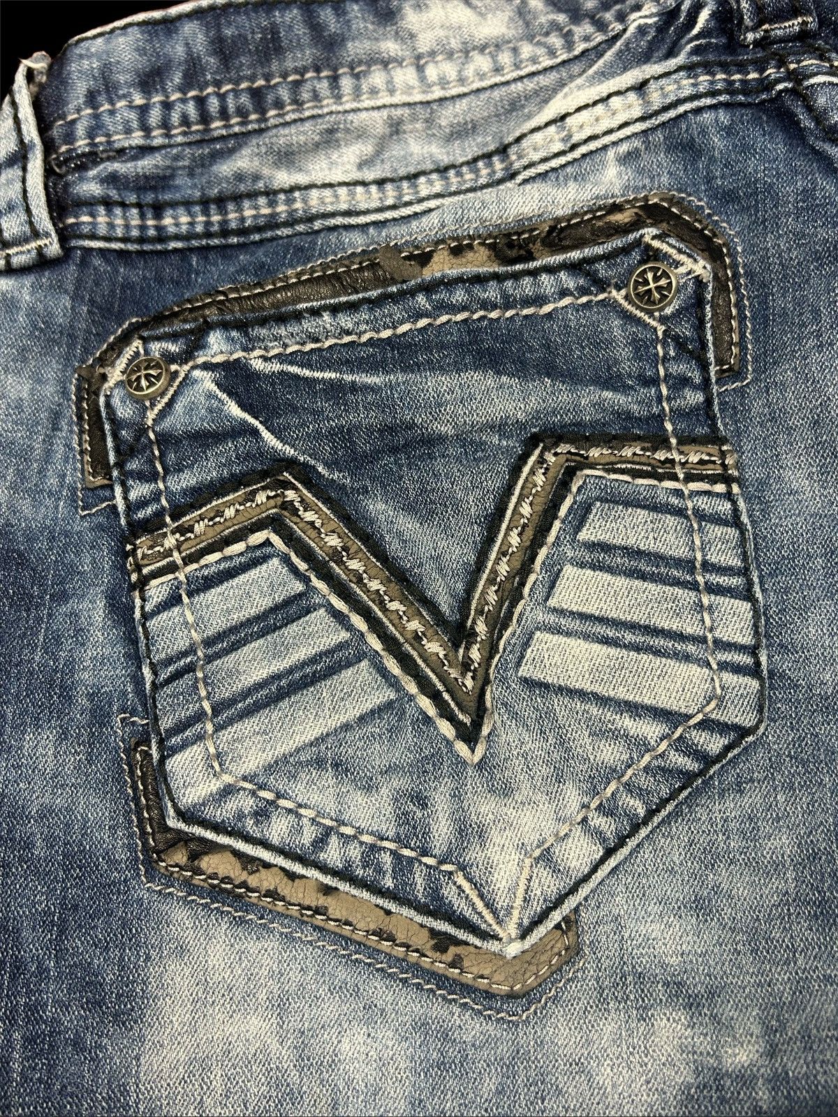 Affliction Affliction Denim Bootcut Acidwash Embroidered Jeans Size US 31 - 16 Thumbnail