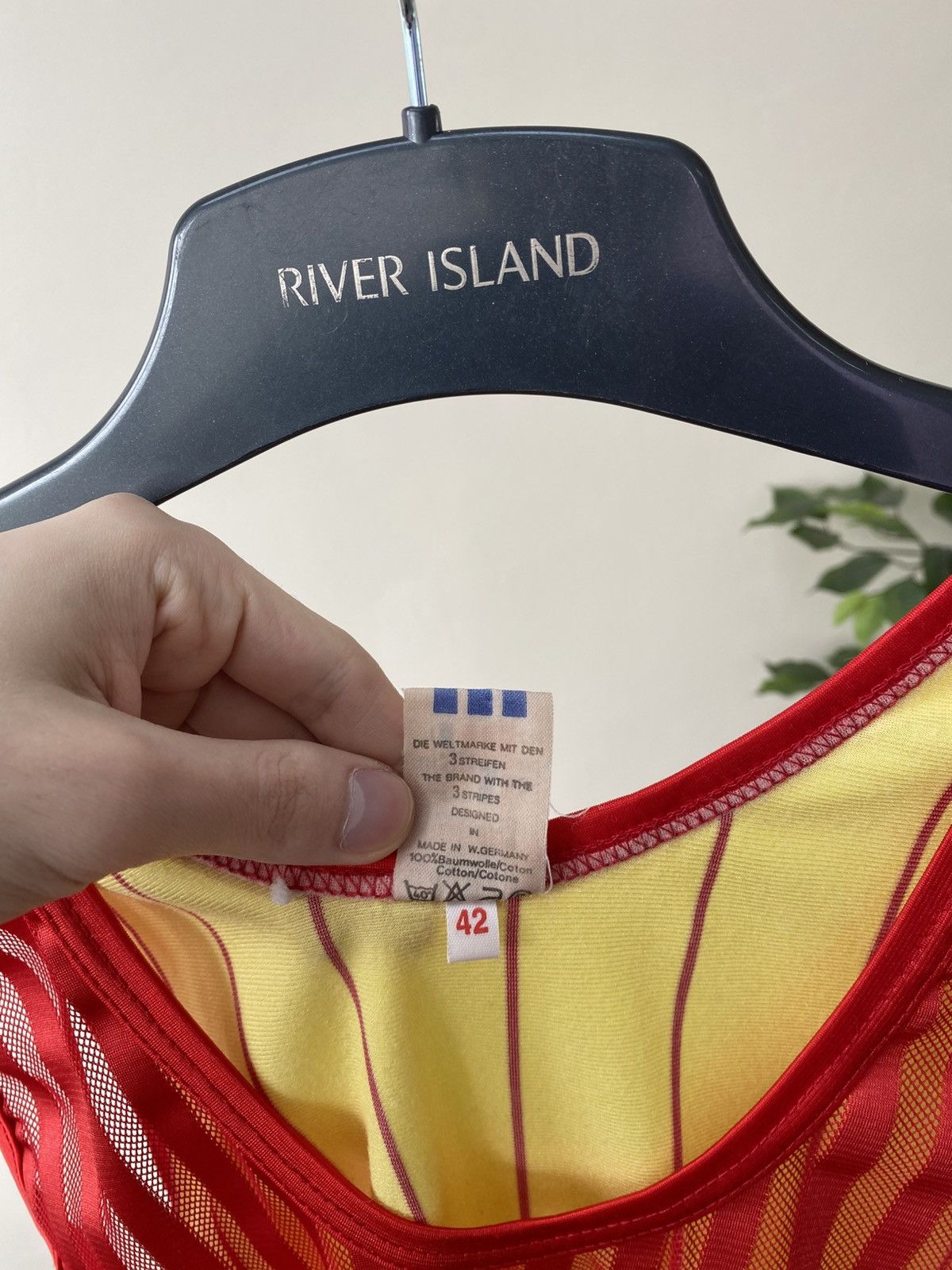 Adidas × Vintage Vintage Adidas Olympic Games 80s Sleeveless Size US M / EU 48-50 / 2 - 8 Thumbnail