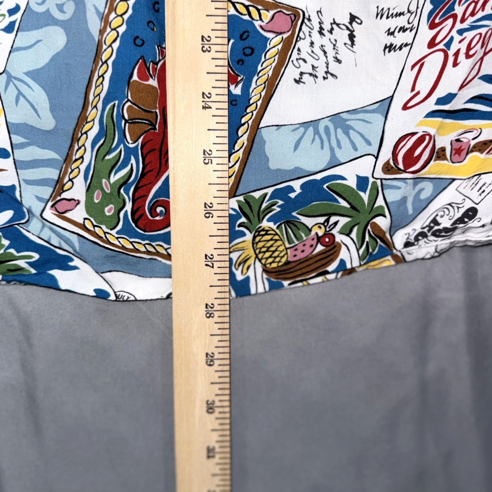 Reyn Spooner VINTAGE Reyn Spooner Postcards from the USA Hawaiian Shirt Spun Rayon Size M Size US M / EU 48-50 / 2 - 7 Thumbnail