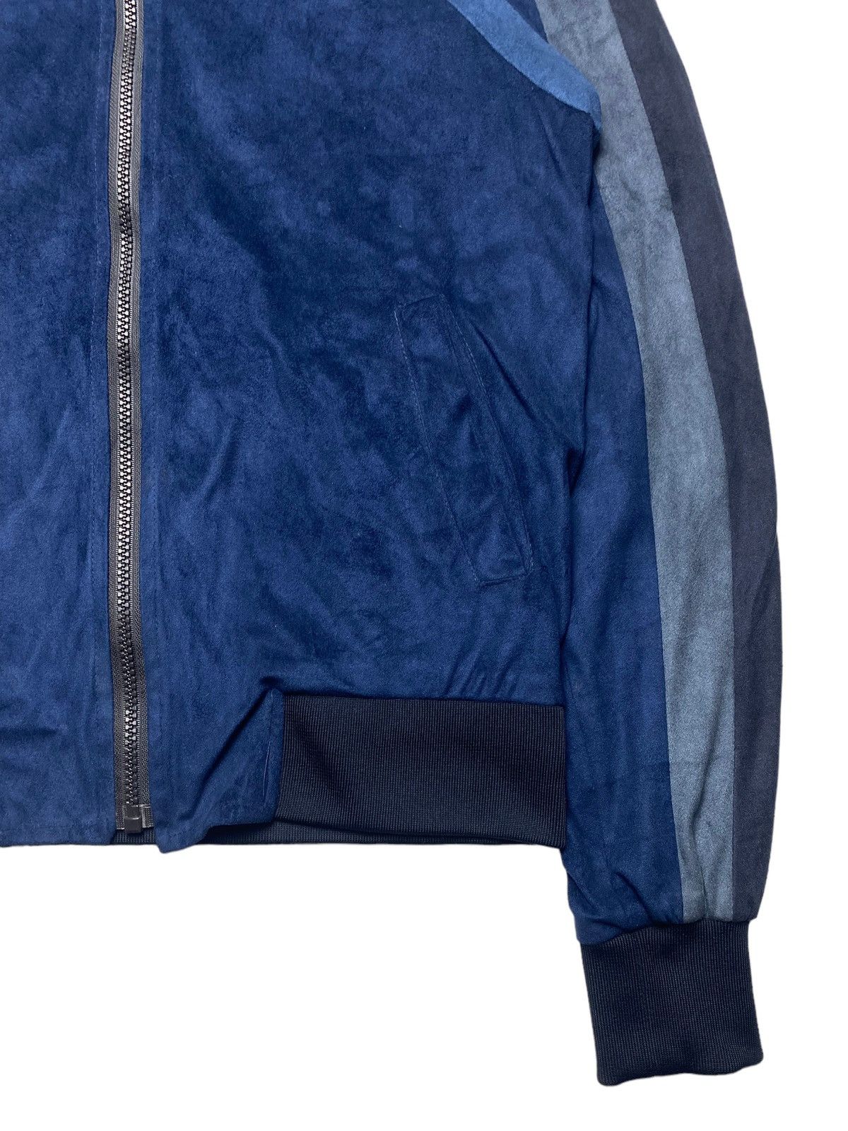 20471120 2000s Roar Guns - Cyber Velour Track Jacket Size US M / EU 48-50 / 2 - 6 Thumbnail