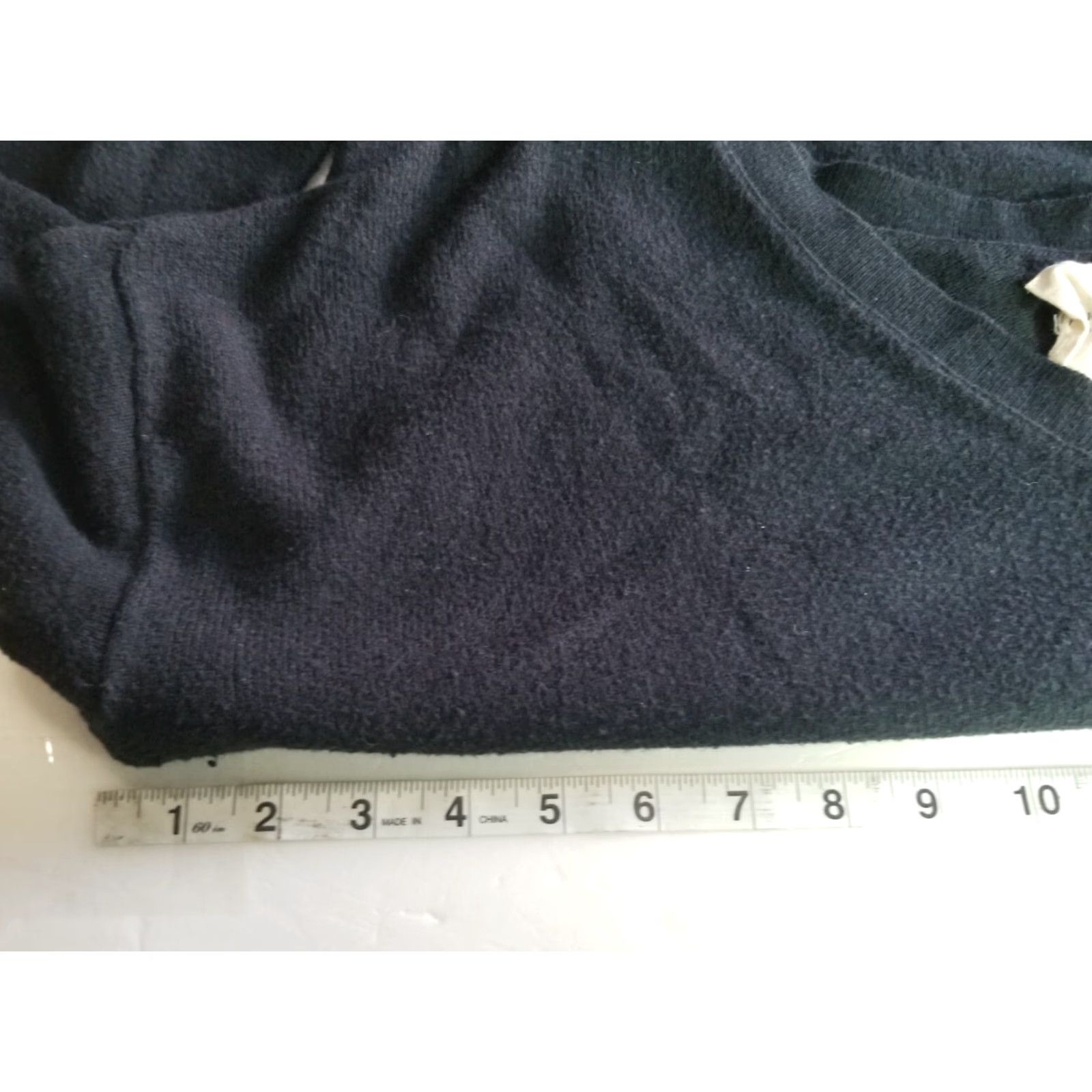 Lucky Brand Lucky Brand Sweater Womens Size Small Black V-Neck Long Sleeve Size L / US 10 / IT 46 - 3 Thumbnail