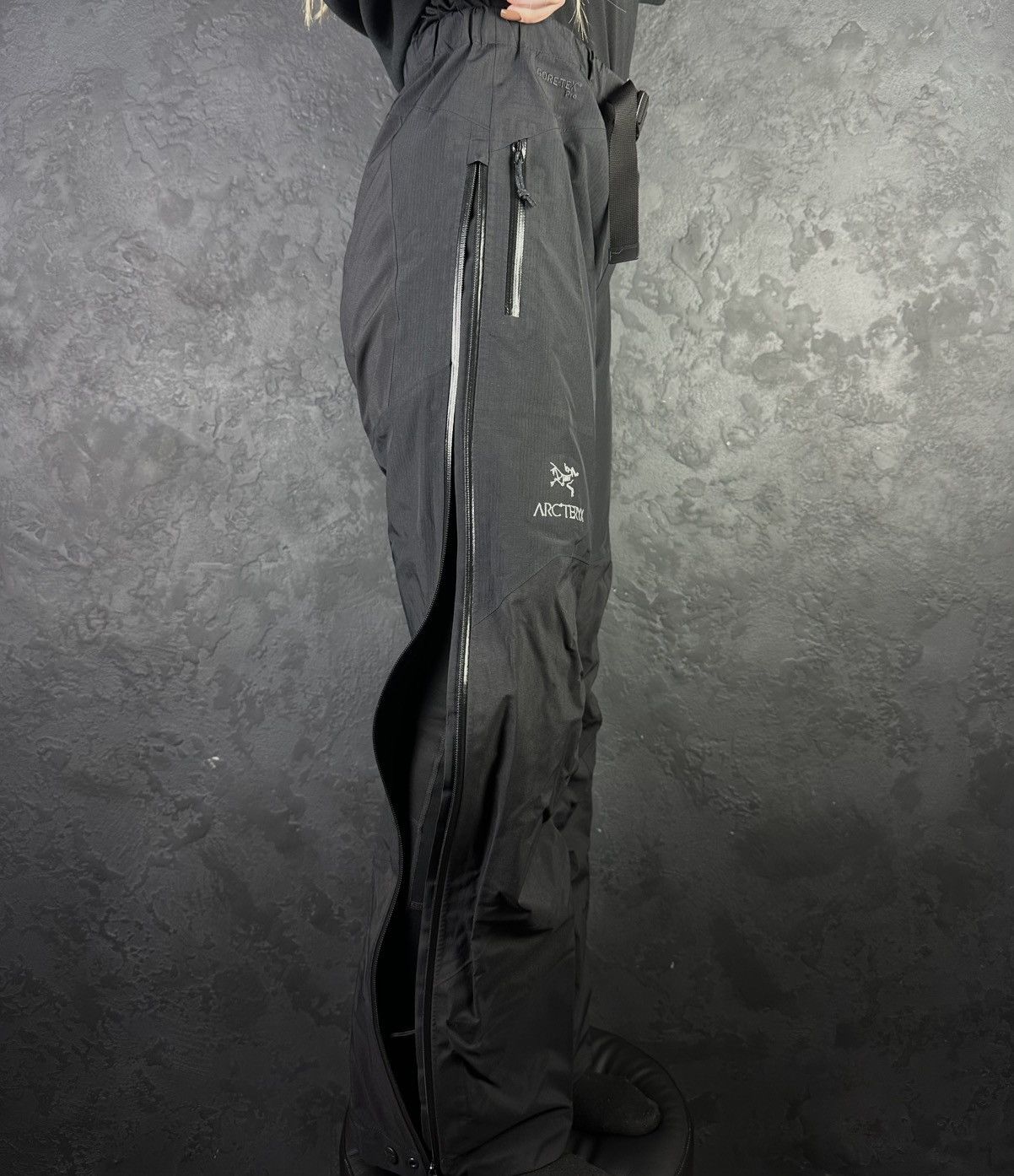 Arc'teryx ARCTERYX Beta AR Black Gore Tex Pro Women’s Pants Size M Size 25" / US 0 / IT 36 - 2 Thumbnail