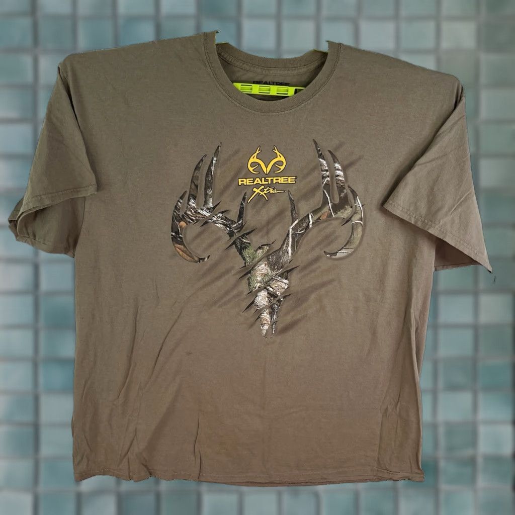 Realtree Realtree Deer Skull Camouflage T-Shirt Mens 3XL Tan Outdoor Adventure Size US XXL / EU 58 / 5 - 1 Thumbnail