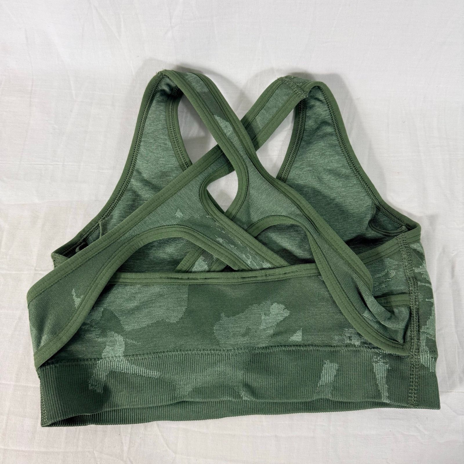 Gymshark Gymshark Adapt Camo Seamless Crossback SportsBra Green Small Size S / US 4 / IT 40 - 2 Thumbnail