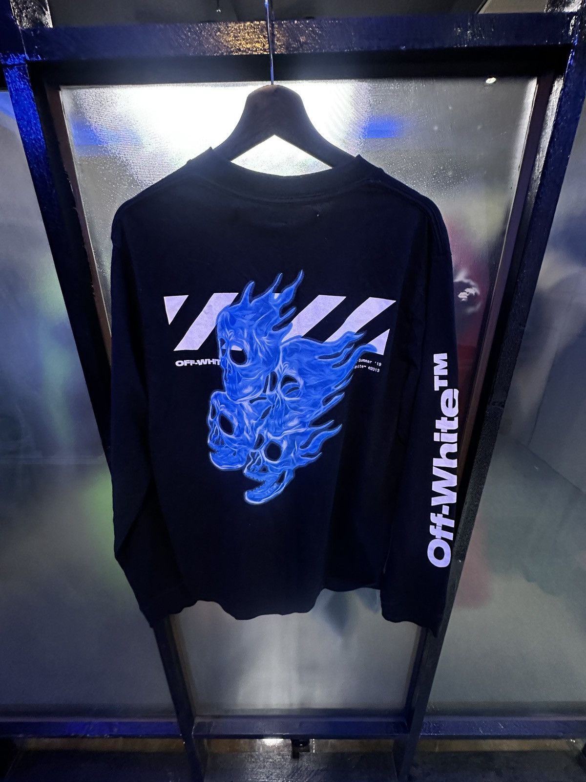 Off white skull long sleeve L