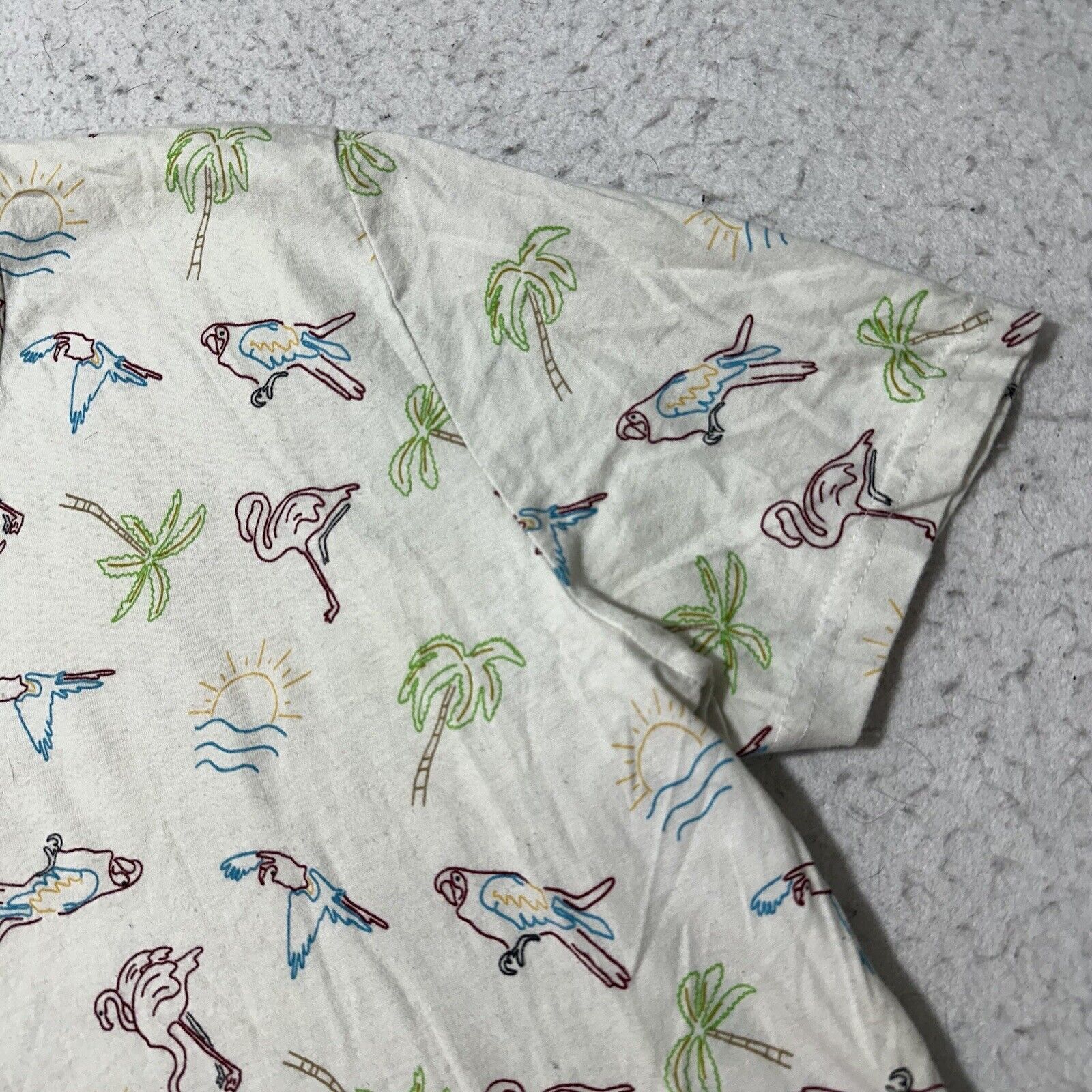 Other Arizona Medium Parrots Flamingos Beach Pattern Graphic Tee Size US M / EU 48-50 / 2 - 4 Thumbnail