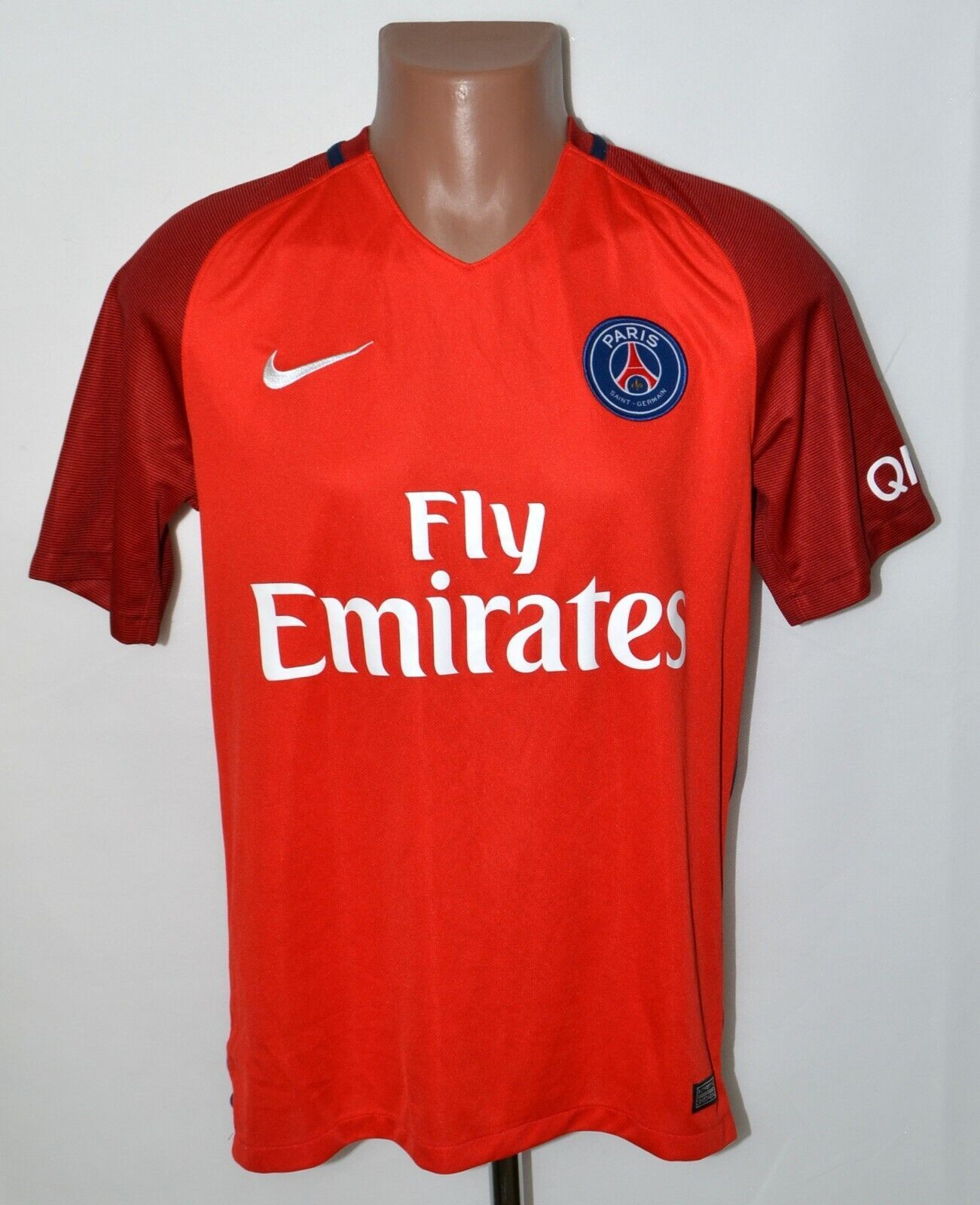 PSG 2016/2017 AWAY FOOTBALL SHIRT JERSEY NIKE SIZE M ADULT