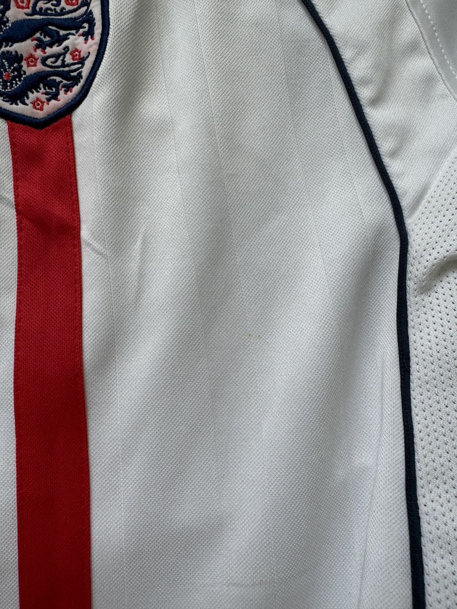 Umbro Vintage 2001-2003 Umbro England Home Jersey size L Size US L / EU 52-54 / 3 - 9 Thumbnail