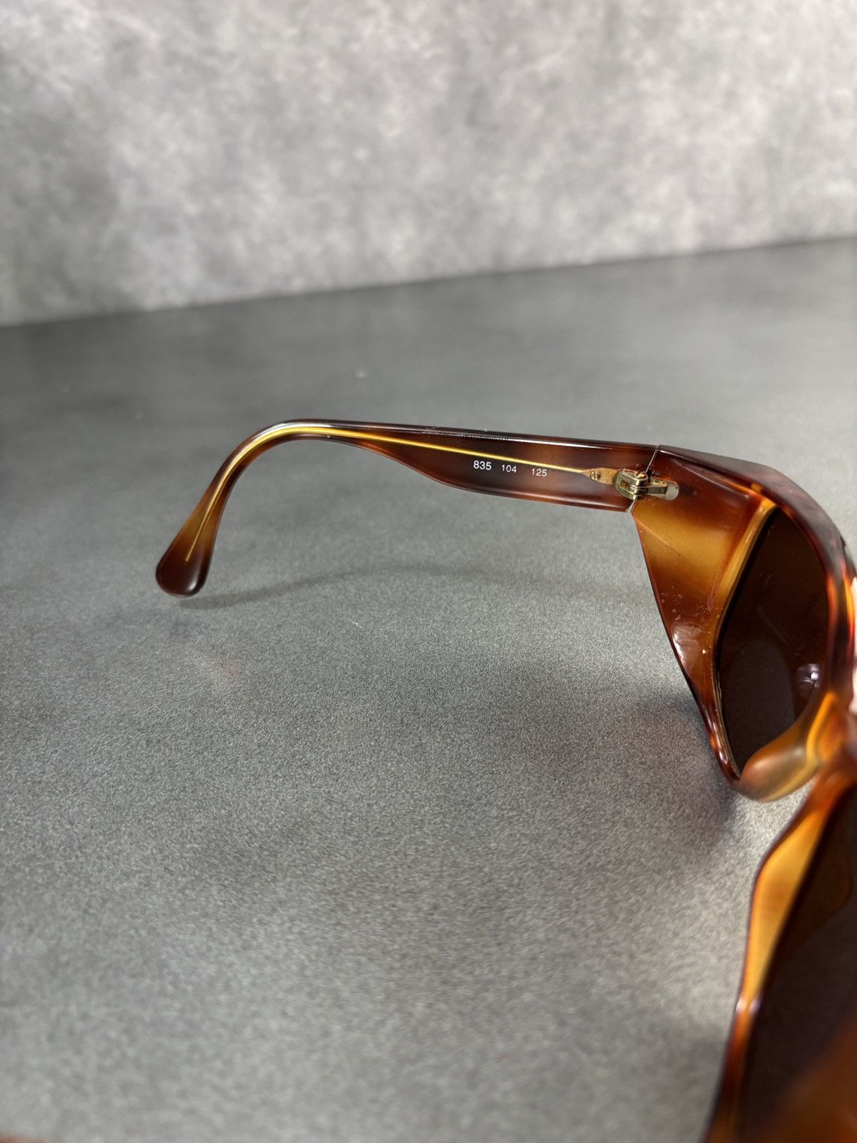 Giorgio Armani 1990s Vintage Giorgio Armani Sunglasses GA835 Tortoise 80s Size ONE SIZE - 12 Thumbnail