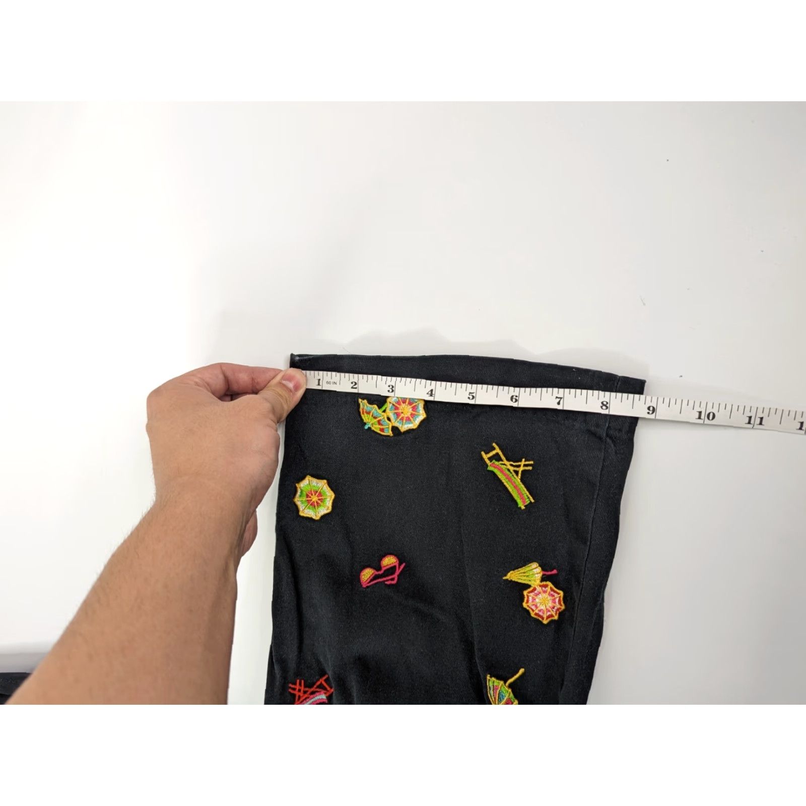 Coldwater Creek Coldwater Creek Pants Women 18 Black Cotton Solid Embroidered Zipper Beach Ankle Size 40" / US 18 - 7 Thumbnail