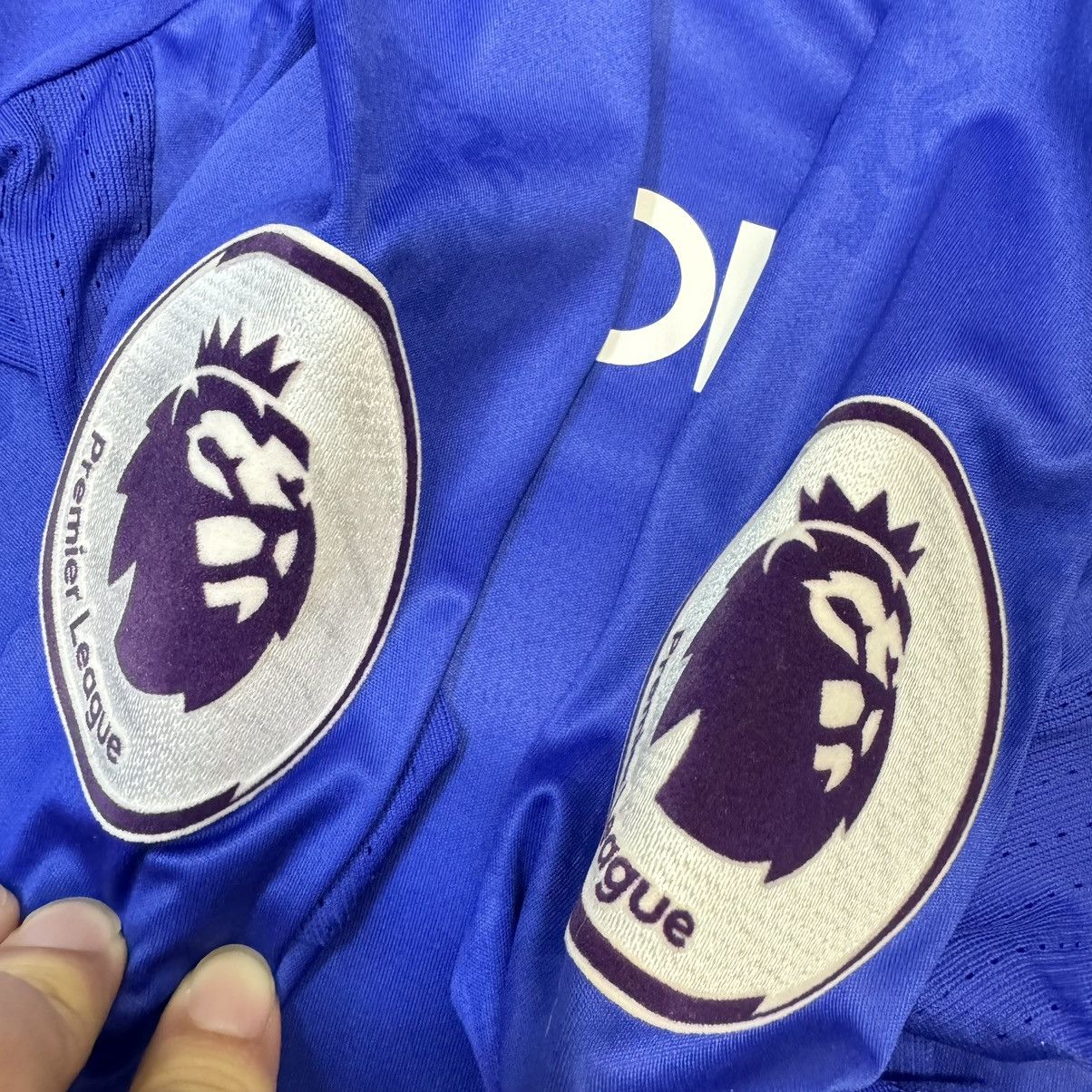 Chelsea Soccer Chelsea 16/17 longsleeves home shirt #4 Fabregas Size US XS / EU 42 / 0 - 6 Thumbnail