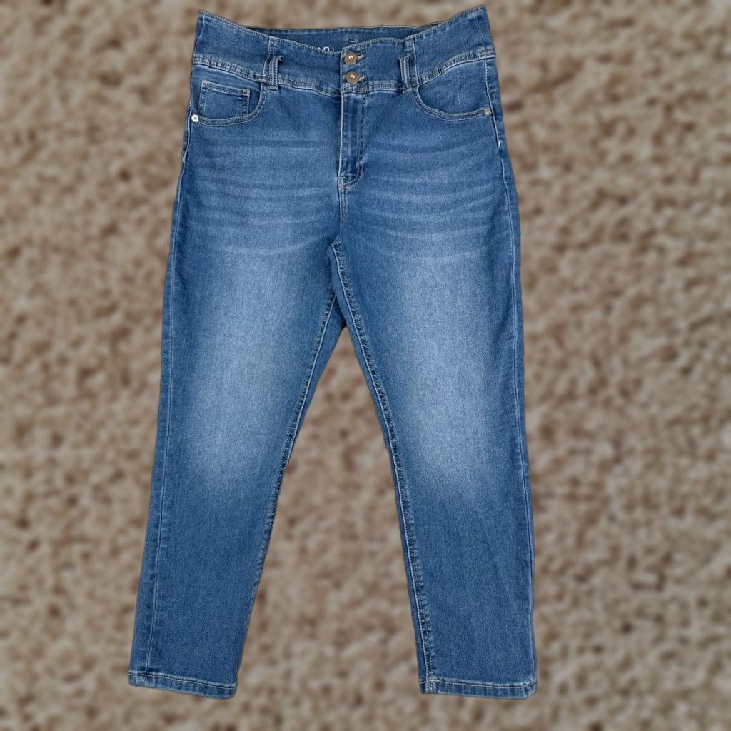 Vintage VINTAGE No Boundaries Jeans Womens Skinny 5-Pocket Denim Blue 32x24 Juniors 17 High Rise Cotton Stretch 24 in Inseam Classic Wash Denim jeans Size 38" / US 16 / IT 52 - 1 Thumbnail