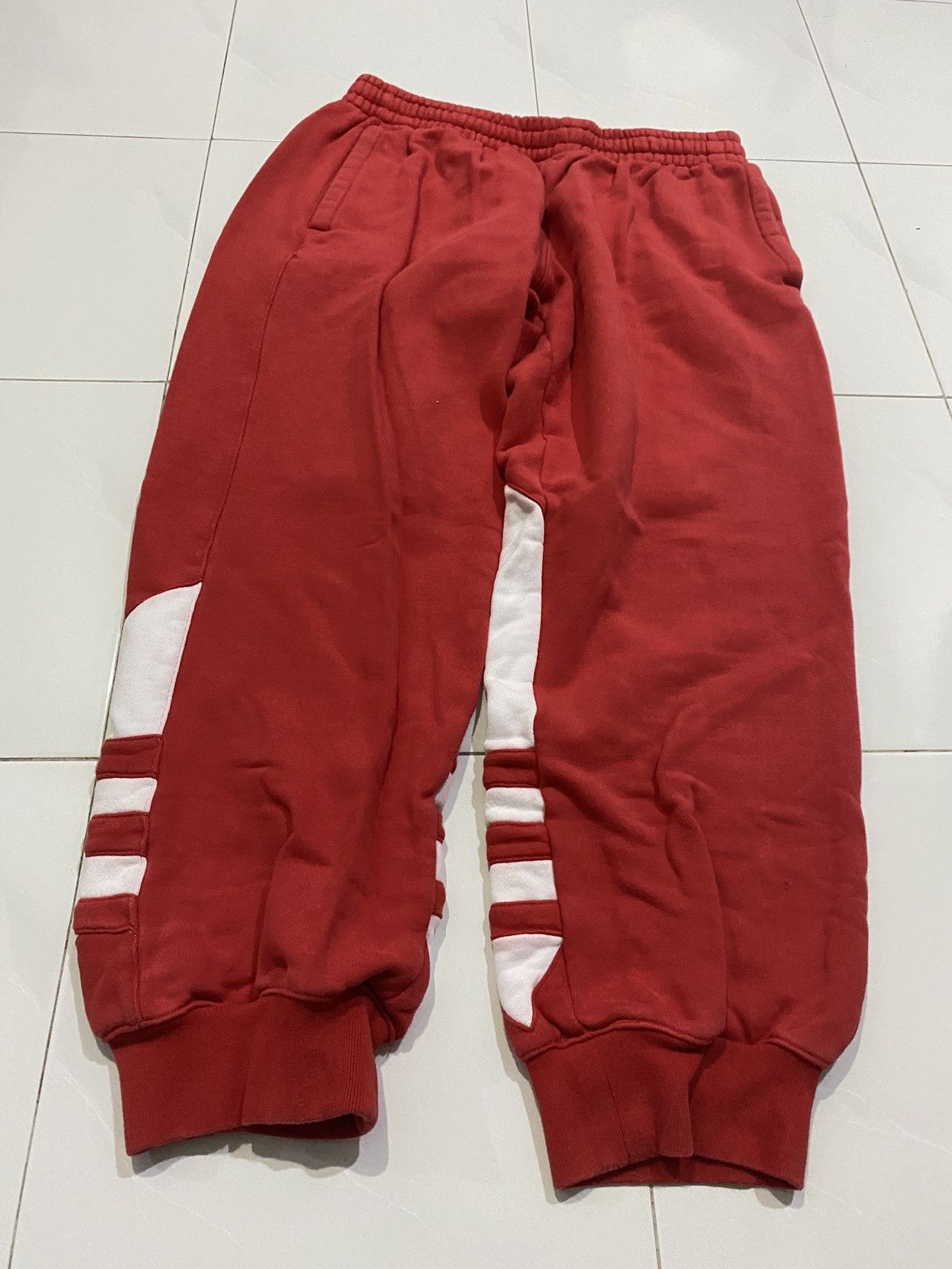 Adidas Adidas big logo trefoil Size US 32 / EU 48 - 2 Thumbnail