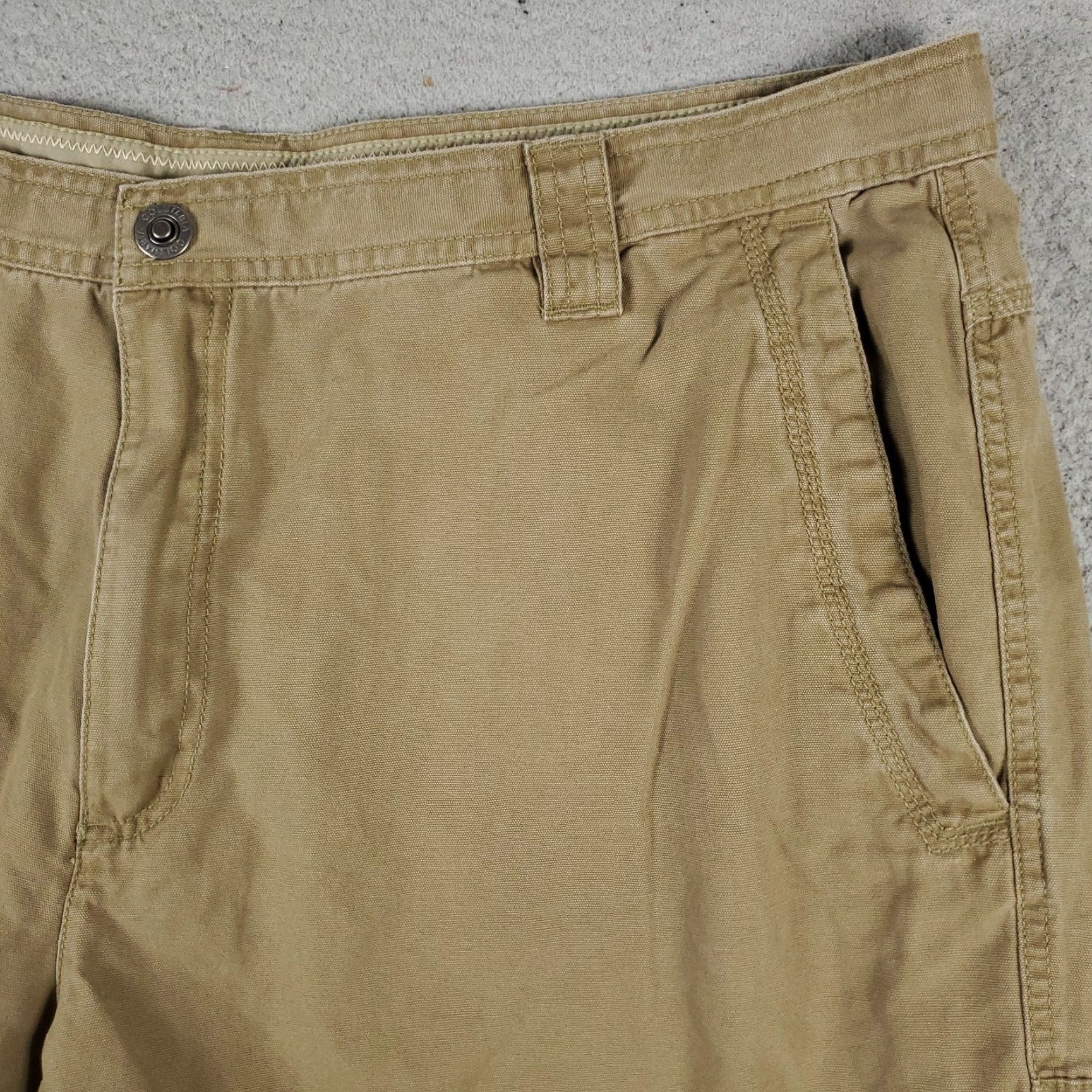 Vintage Columbia Chino Shorts Mens Size 42 Beige Flat Front Casual Outdoor Stretch Size US 42 / EU 58 - 3 Thumbnail