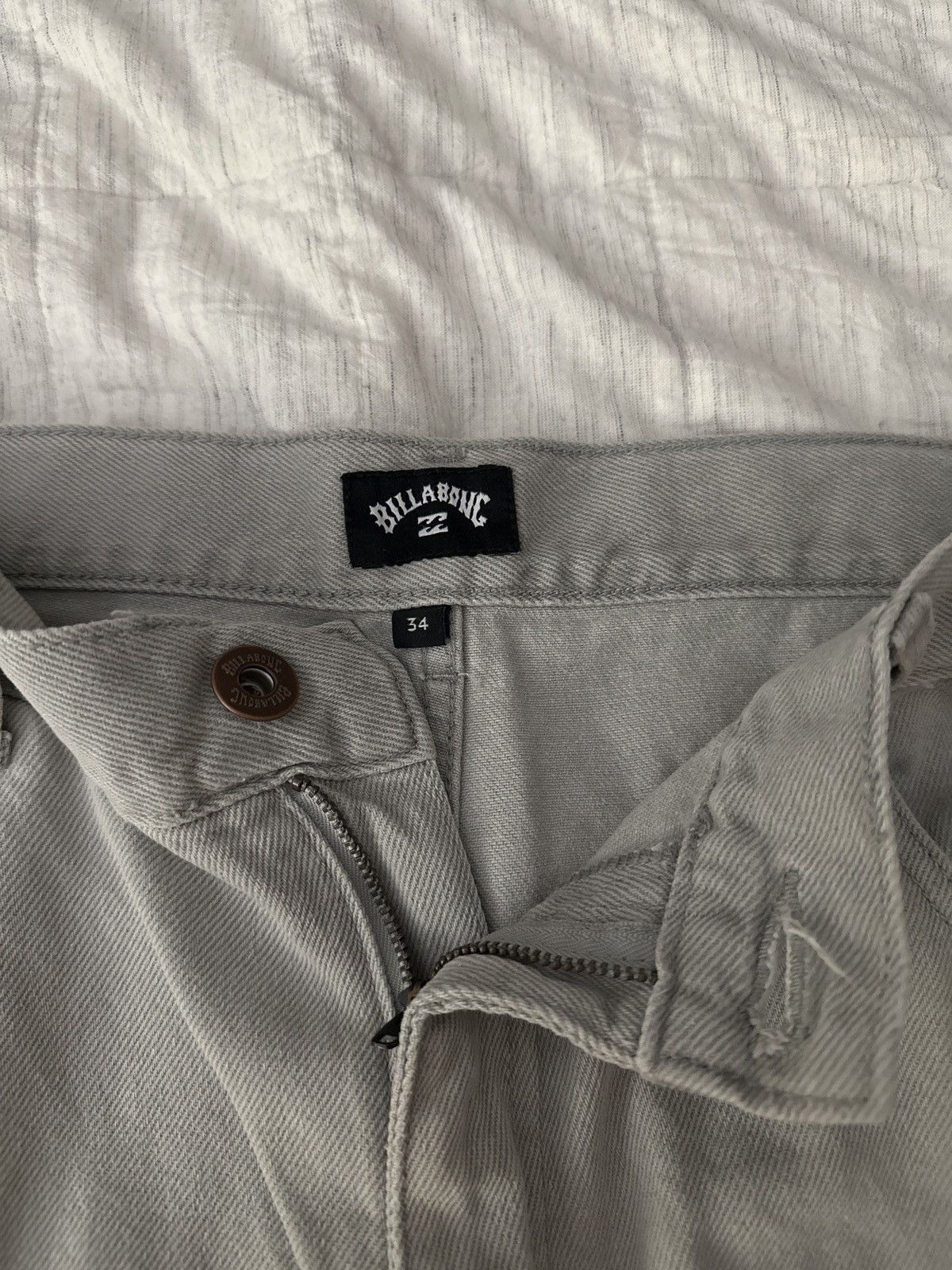Billabong Grey Billabong pants Size US 34 / EU 50 - 2 Thumbnail
