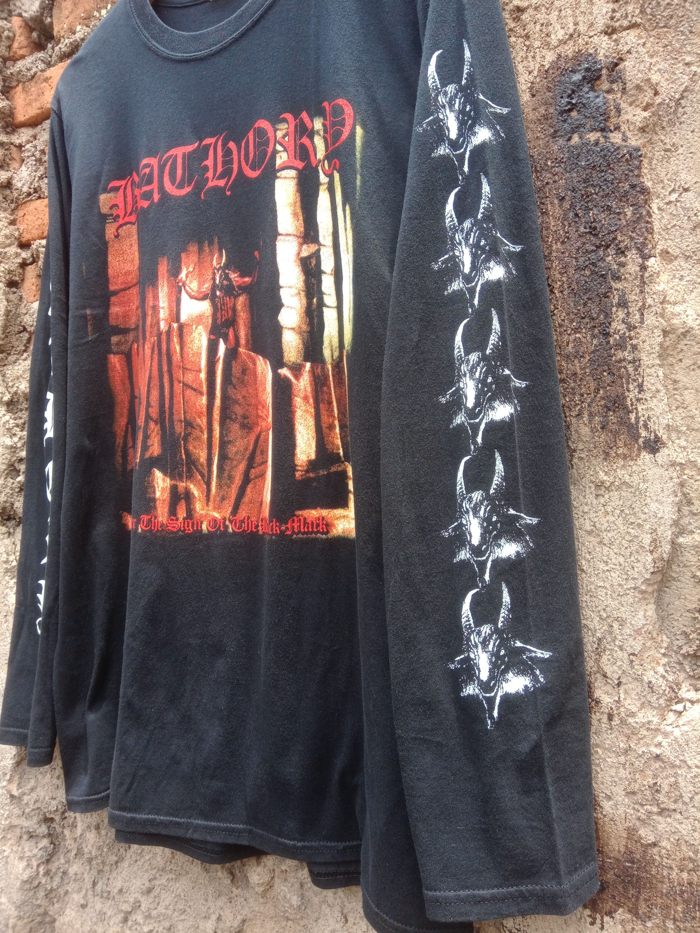 Band Tees × Vintage BATHORY under the sign of the black mark Size US L / EU 52-54 / 3 - 7 Thumbnail