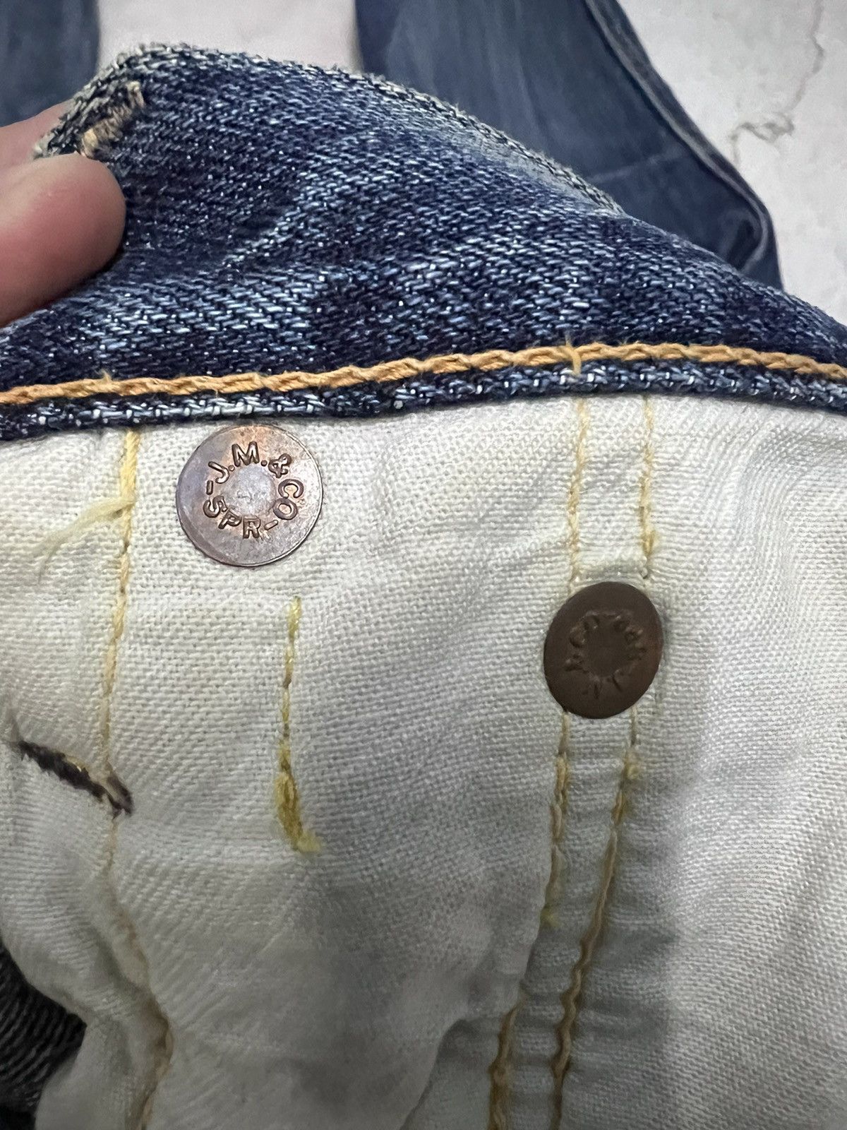 The Real McCoy's VINTAGE JOE MCCOY & CO LOT 906 DISTRESSED SELVEDGE JEANS Size US 32 / EU 48 - 8 Thumbnail