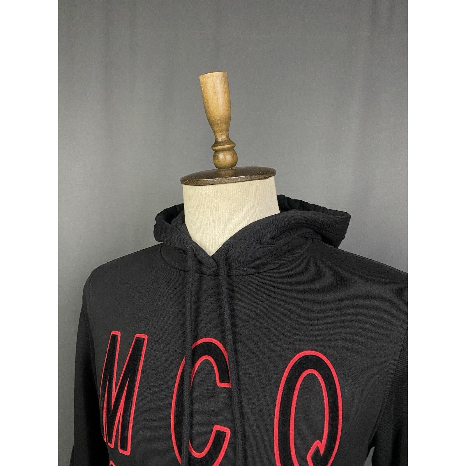 Alexander McQueen Alexander McQueen McQ Big Logo Men's Black Hoodie Sweater Si Size US XS / EU 42 / 0 - 5 Thumbnail