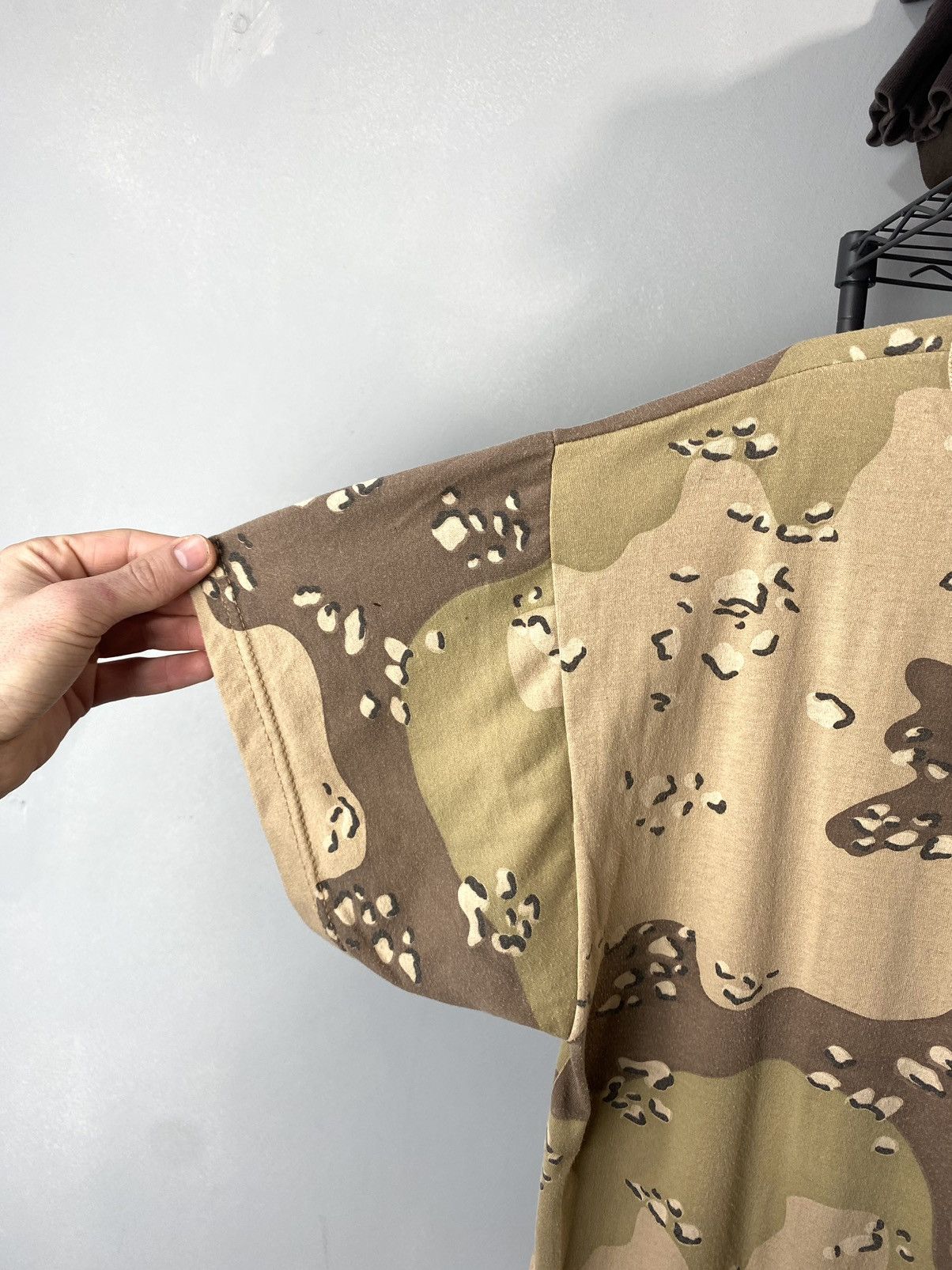 Japanese Brand Y2K Vintage Desert USA Camo Tee Shirt Archive Hype Size US XL / EU 56 / 4 - 4 Thumbnail