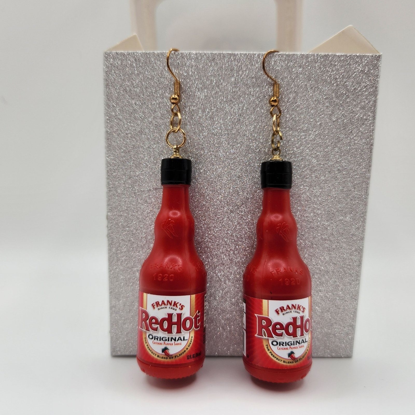 Other Franks RedHot Hot Sauce Bottle Earrings Red Hook Dangle 3.5" Size ONE SIZE - 5 Thumbnail
