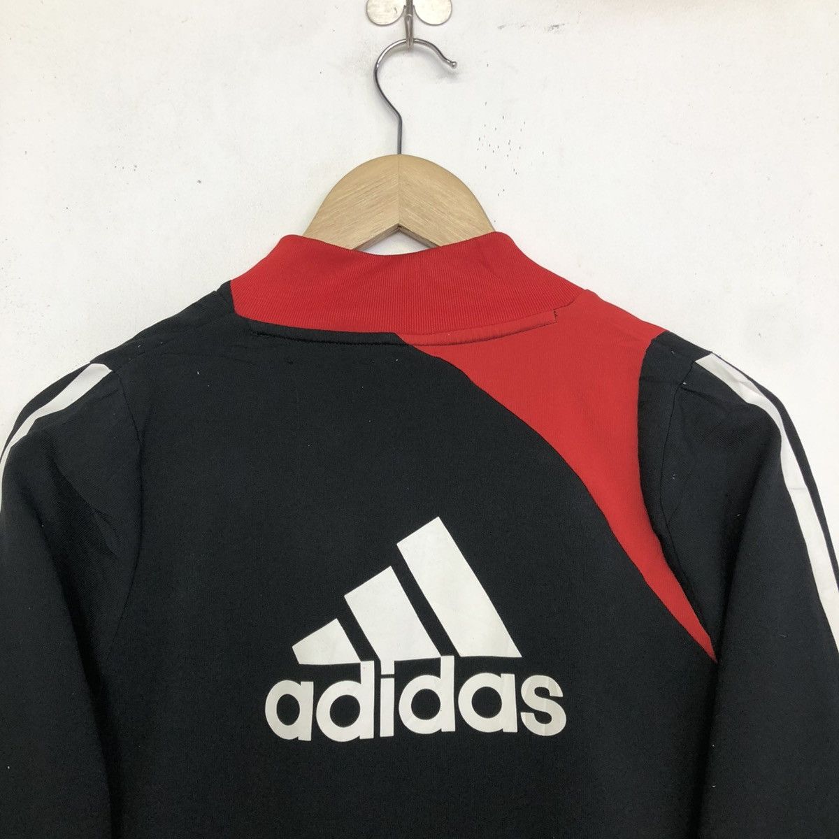 Adidas LIVERPOOL VTG 07-08 ADIDAS FORMATION TRAINING KIT JERSEY Size US M / EU 48-50 / 2 - 8 Thumbnail