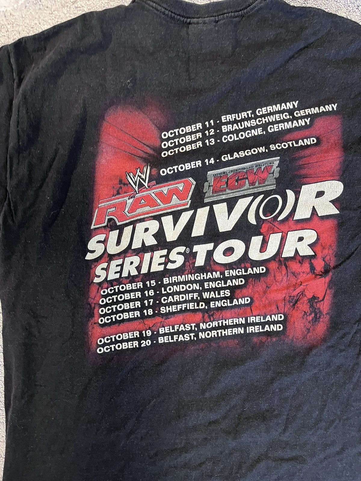 WWE Fruit Of The Loom Mens T -Shirt Vintage Wrestling WWE RAW Size US M / EU 48-50 / 2 - 6 Thumbnail
