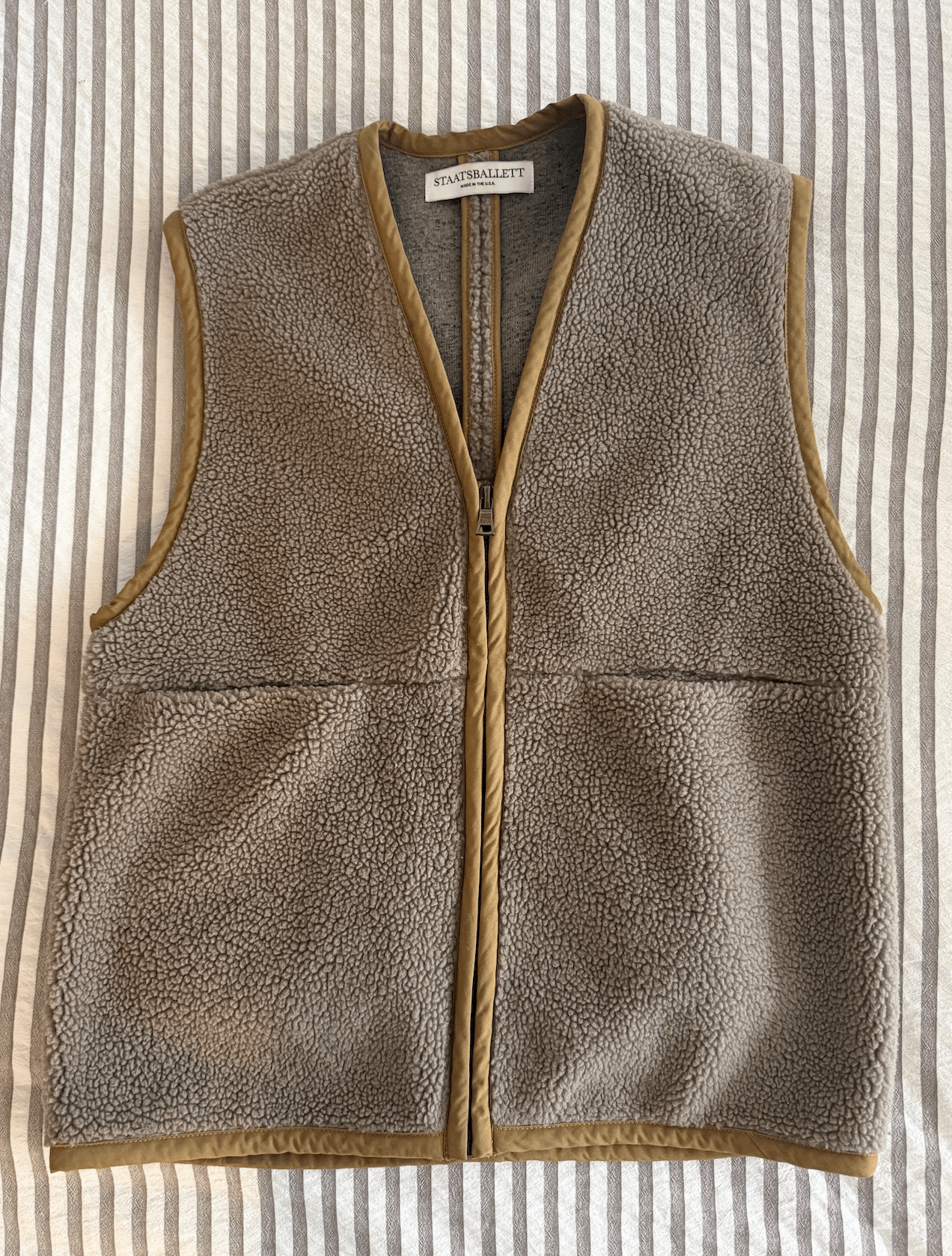 Staatsballett High-Yield Sherpa Vest Size US S / EU 44-46 / 1 - 1 Thumbnail