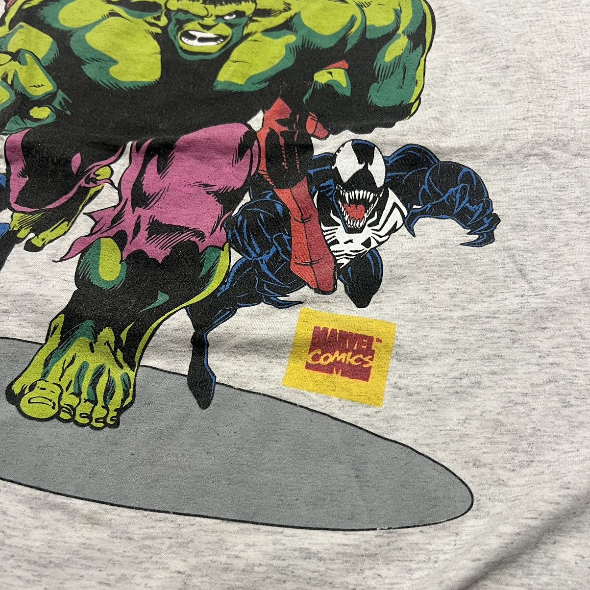 Marvel Comics 1994 Spiderman Venom Punisher Hulk Marvel T shirt Size US XL / EU 56 / 4 - 5 Thumbnail