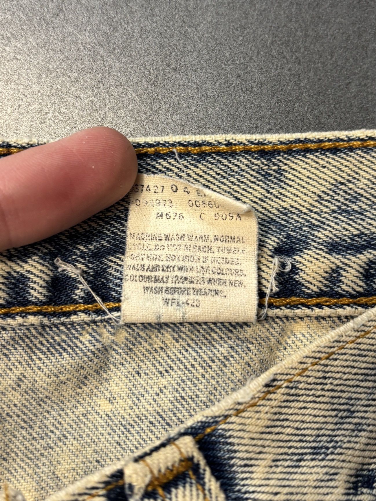 Levi's × Vintage 1990s Levis Cutoff Jorts Vintage Jeans Shorts Red Tab 560 29 Size US 29 - 6 Thumbnail
