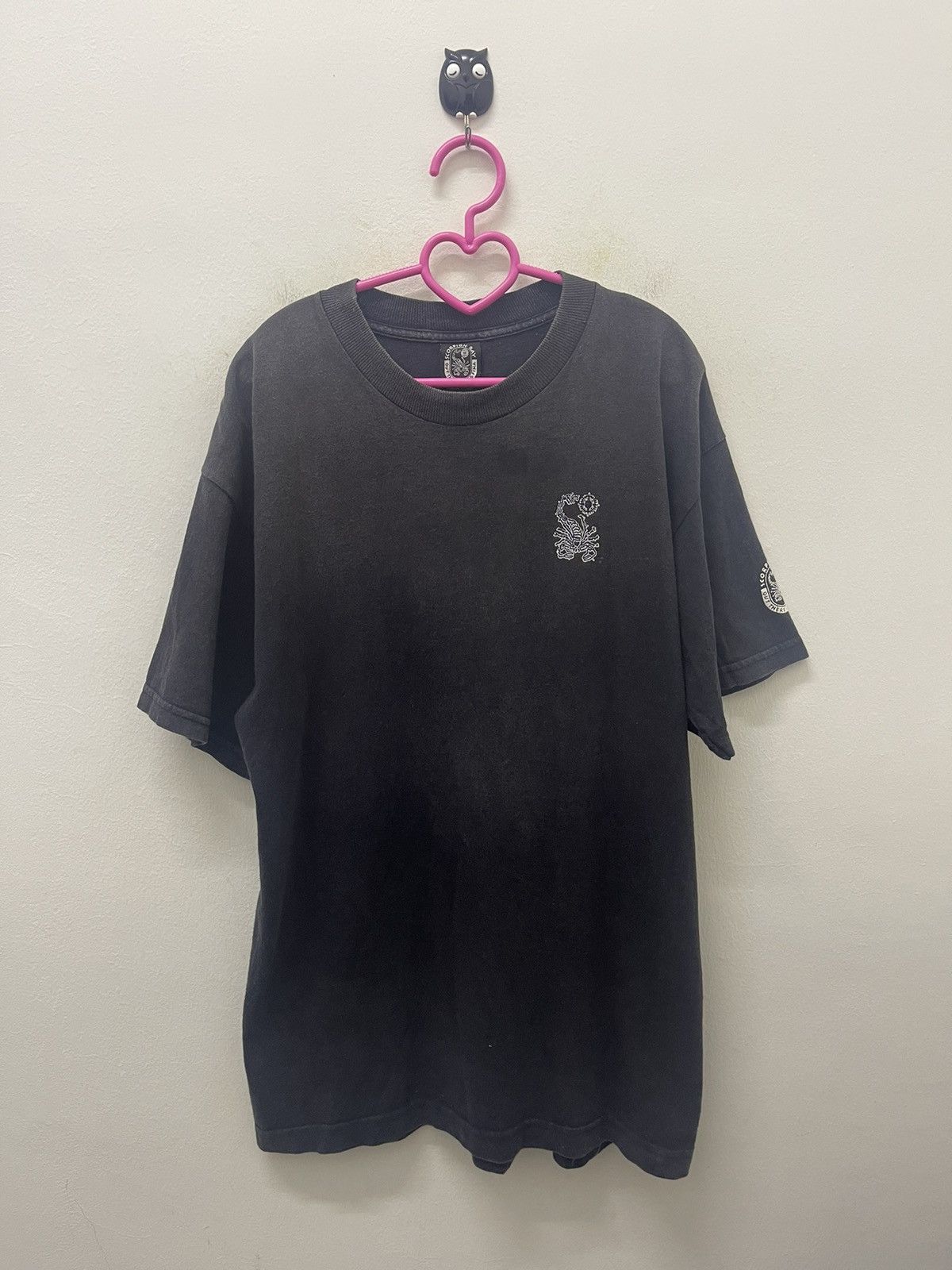 Vintage Rare Vintage SCORPION BAY Spell Out Big Logo Thrashed Size US L / EU 52-54 / 3 - 3 Thumbnail