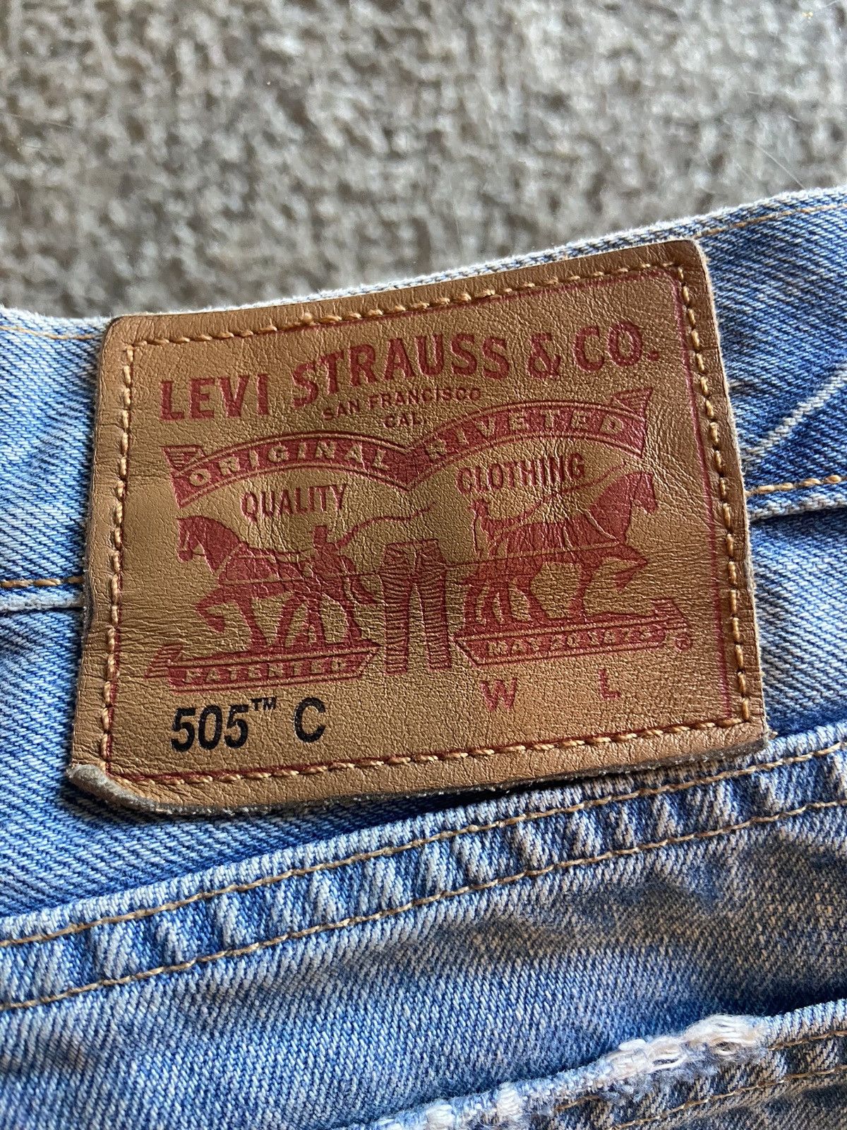 Levi's Vintage Levis 505 Orange Tab Torn Knee Jeans Size US 32 / EU 48 - 8 Thumbnail