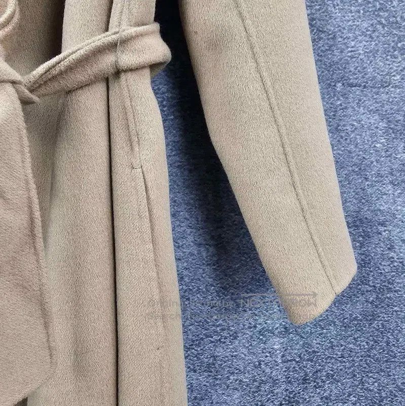 Max Mara MaxMara Women's Khaki Wool Coat . Size M / US 6-8 / IT 42-44 - 6 Thumbnail