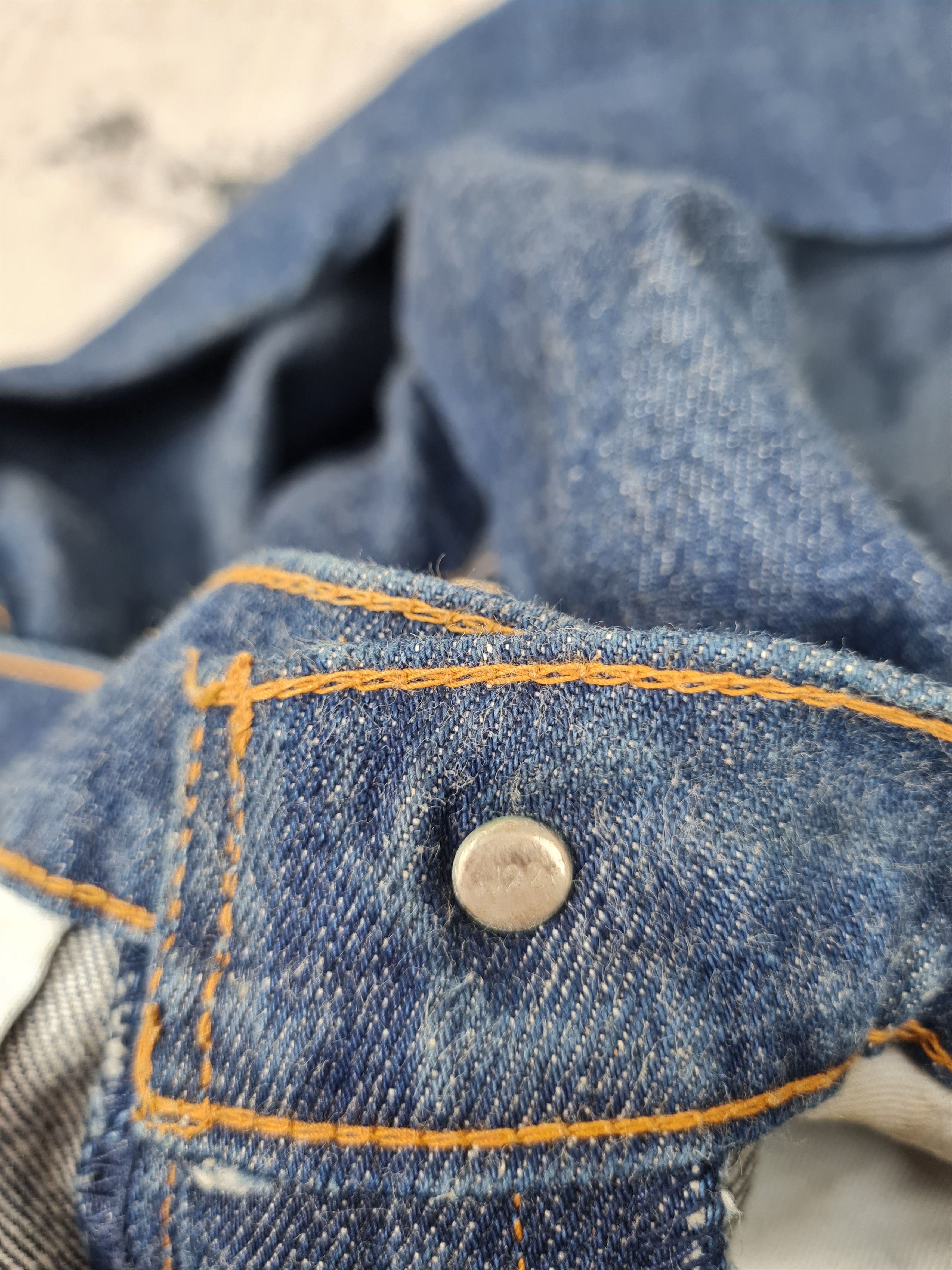 Levi's Vintage Clothing Vintage LEVIS 504-0217 Cropped Blue Jeans L0375 Size 29X27.5 Size US 29 - 10 Thumbnail
