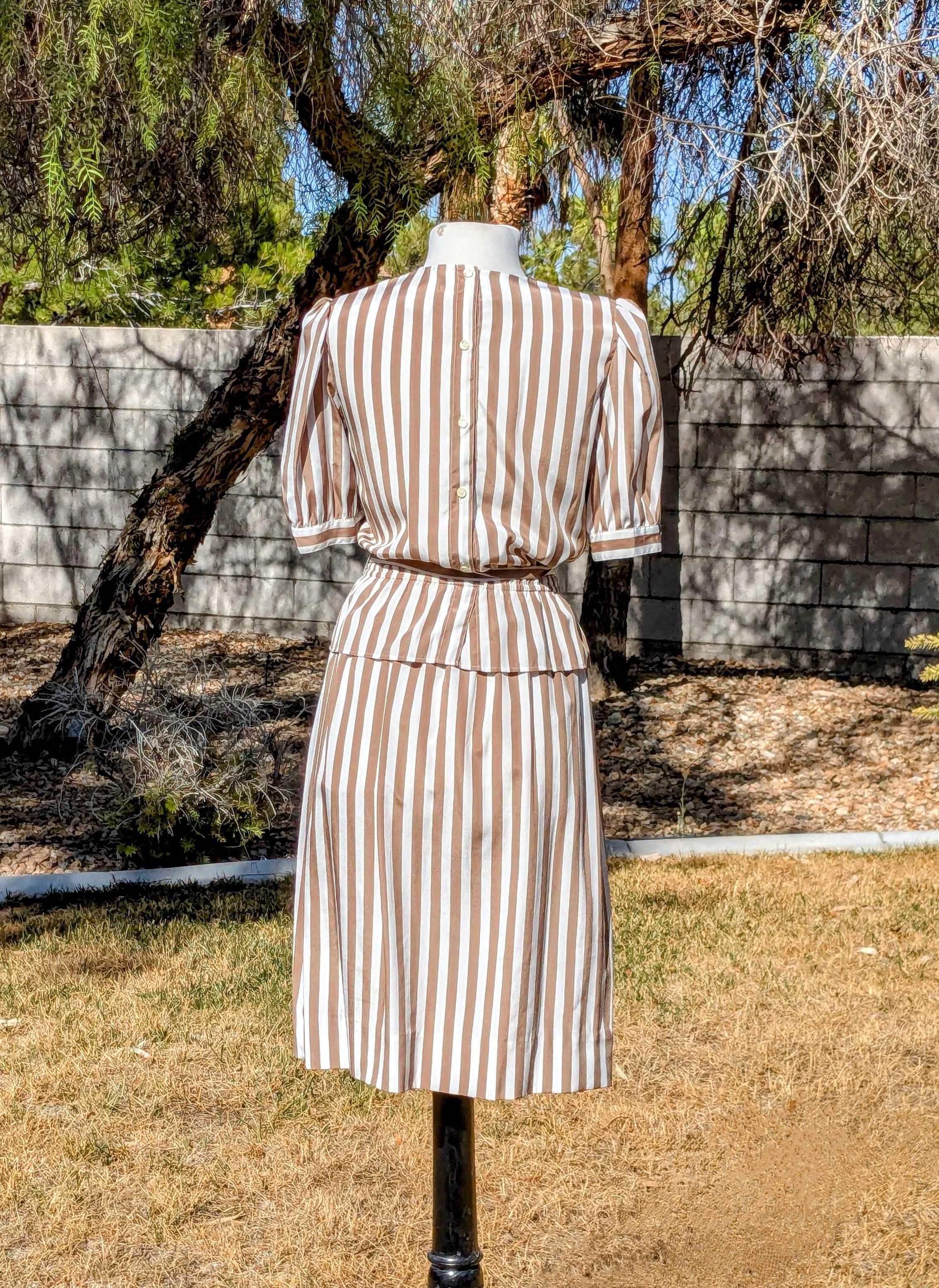 Vintage Compositions Brown Striped S/S Flowy Belt Fit & Flare Dress Size M / US 6-8 / IT 42-44 - 4 Thumbnail
