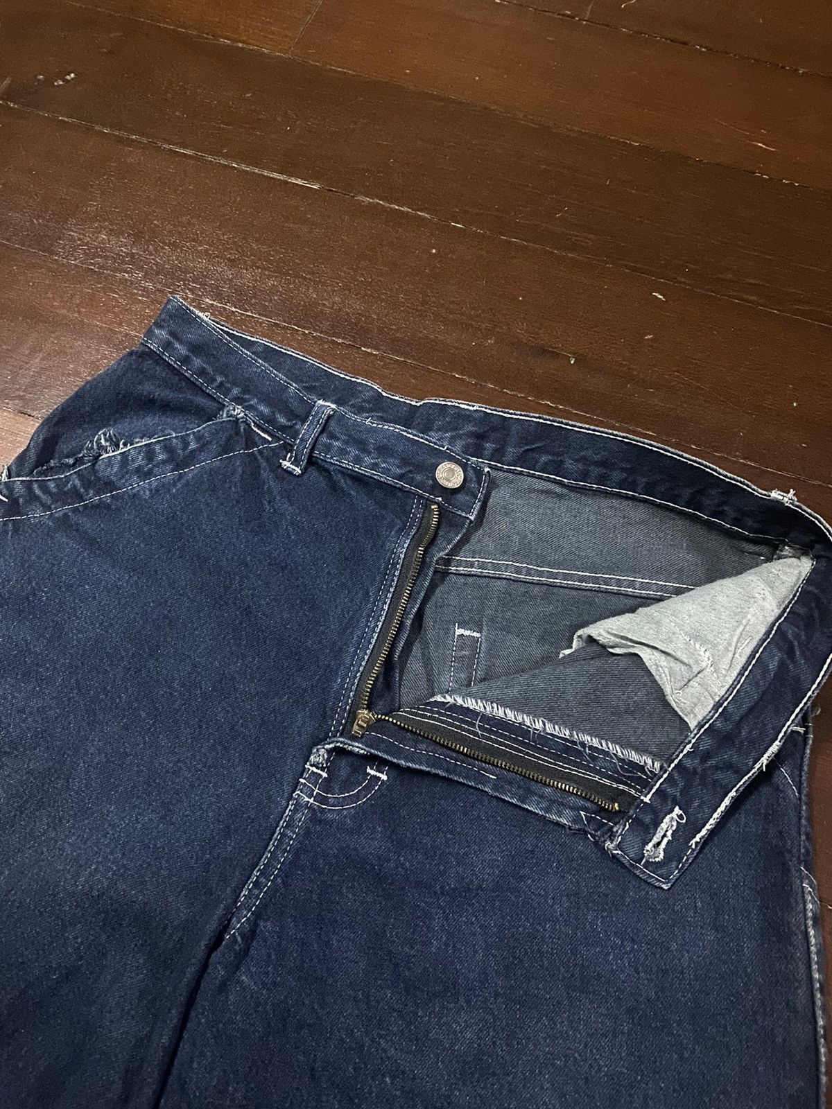 JNCO FIRE 🔥 FAD SPORT LOW DOWN DENIM OVER POCKET DISTRESSED Size US 33 - 14 Thumbnail
