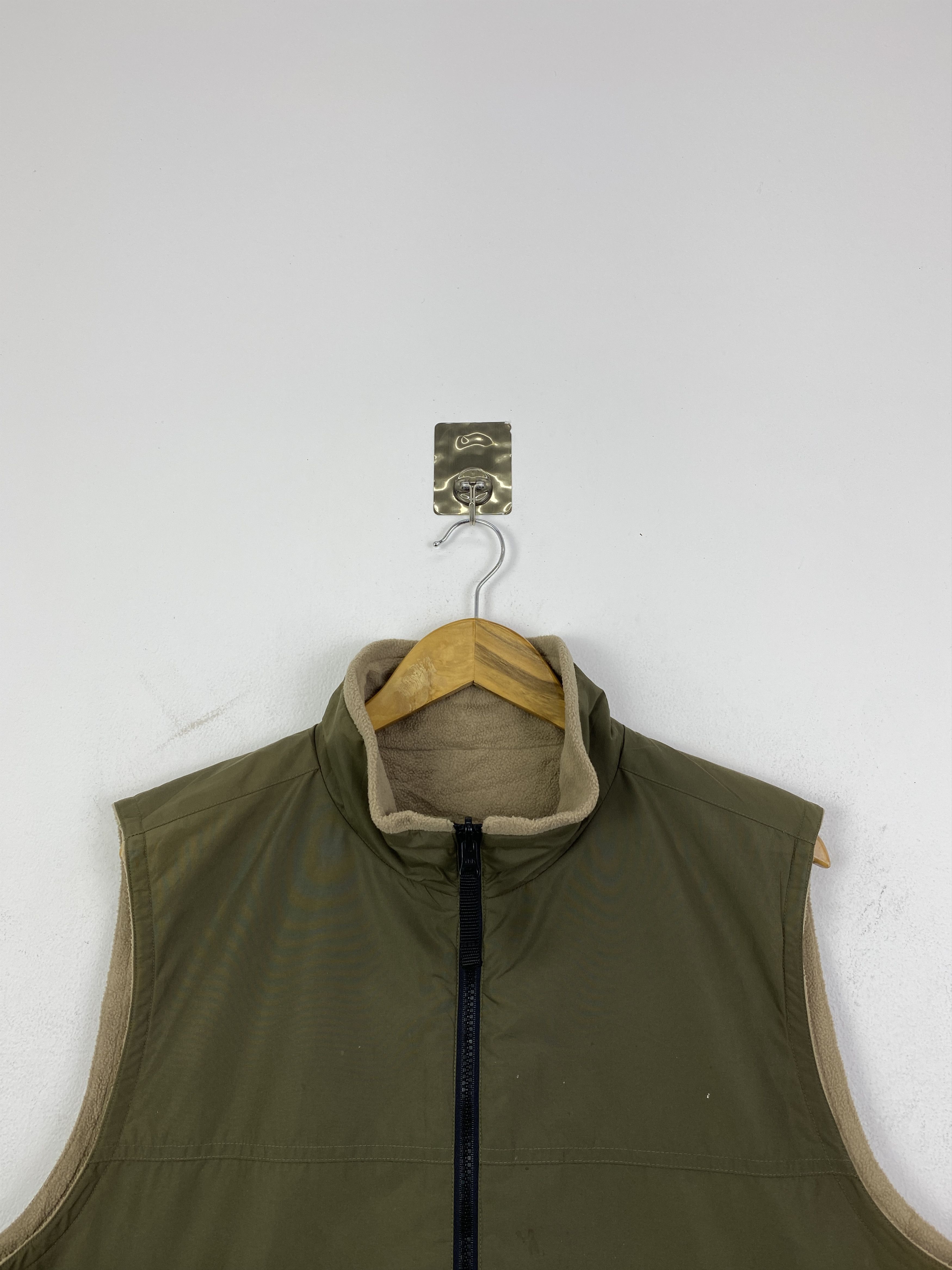 Uniqlo Uniqlo Reversible Windproof Zipper Vest JA0195 Size US L / EU 52-54 / 3 - 4 Thumbnail
