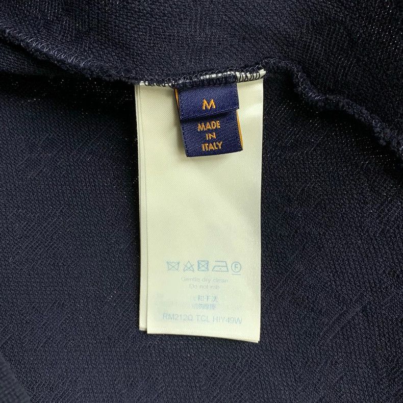 Louis Vuitton Louis Vuitton Dark blue full print short sleeves Size US M / EU 48-50 / 2 - 4 Thumbnail