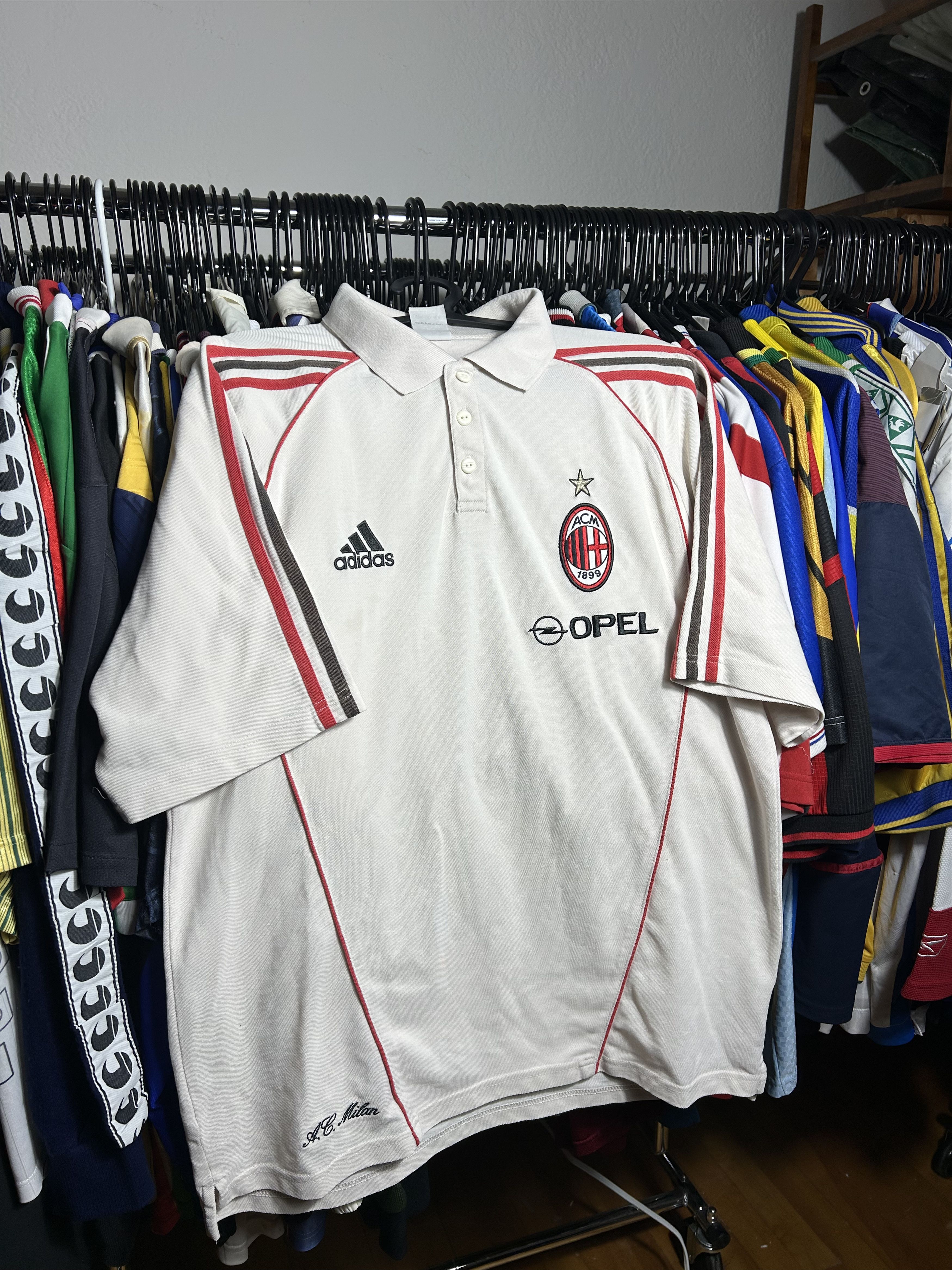 Adidas Ac Milan 2001/02 Polo Size US M / EU 48-50 / 2 - 1 Thumbnail