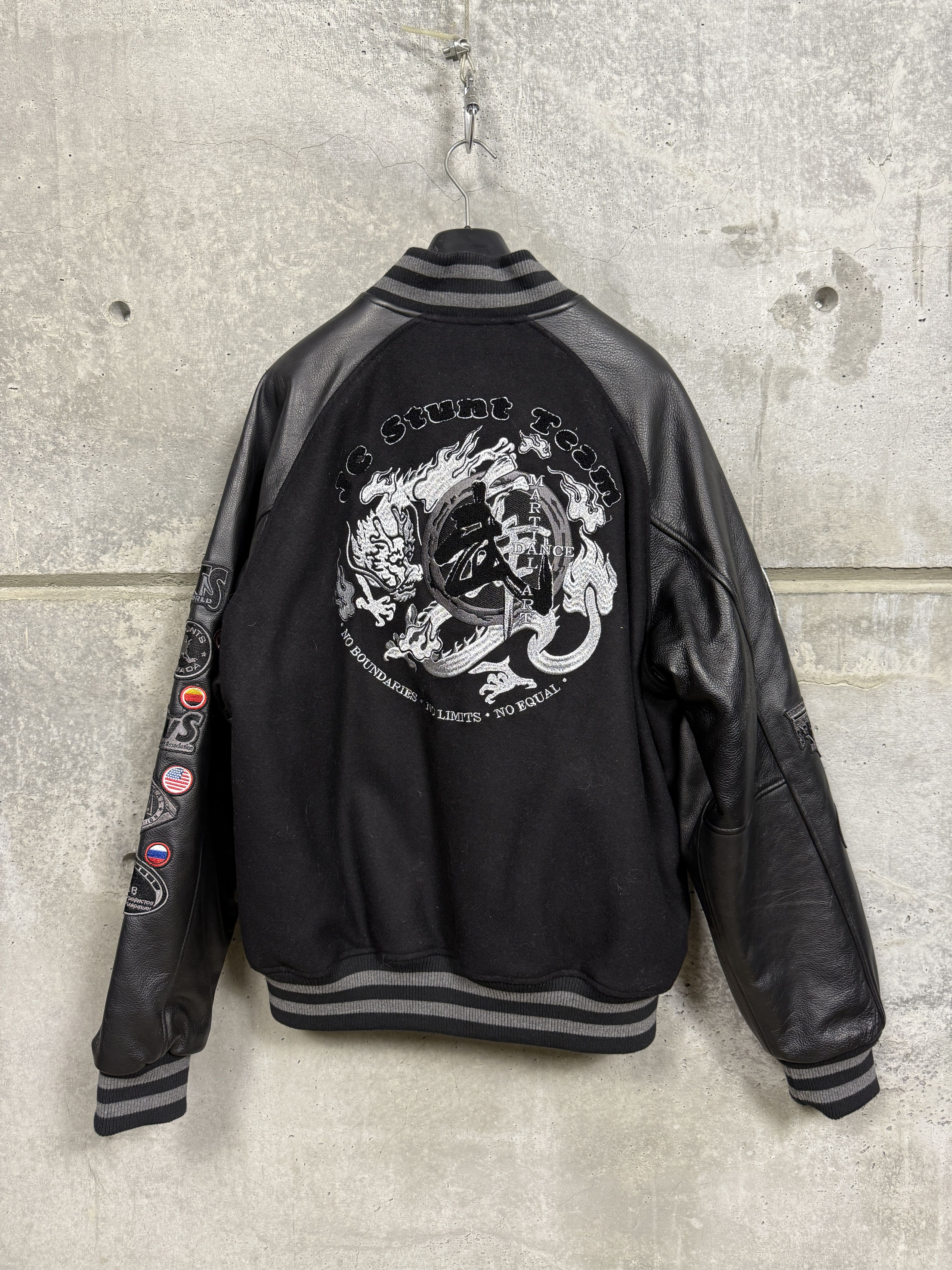 Vintage Jackie Chan Stunt Team Limited Edition Varsity Jacket Size US XXL / EU 58 / 5 - 3 Thumbnail