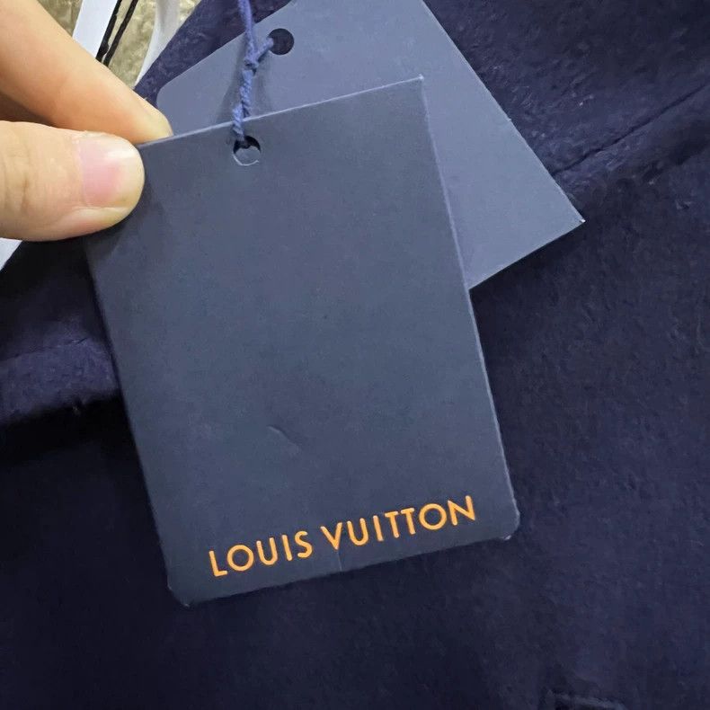 Louis Vuitton Louis Vuitton size 34 Navy blue lambswool coat 2501-Nextarr Size US M / EU 48-50 / 2 - 7 Thumbnail