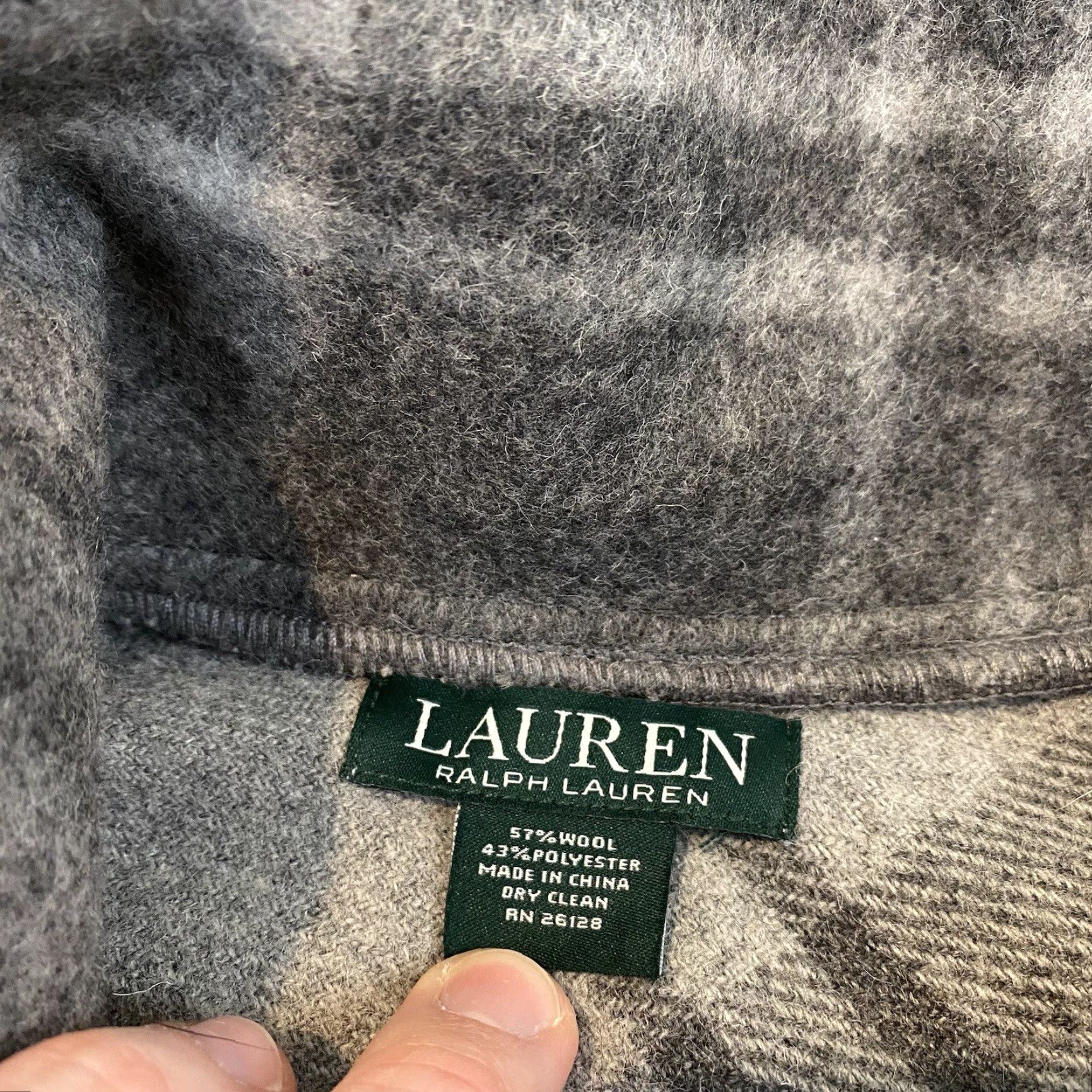 Ralph Lauren VINTAGE Lauren Ralph Lauren Poncho Cape Wool Gray Plaid One Size Women's Fall Winter Casual Formal Size ONE SIZE - 3 Thumbnail