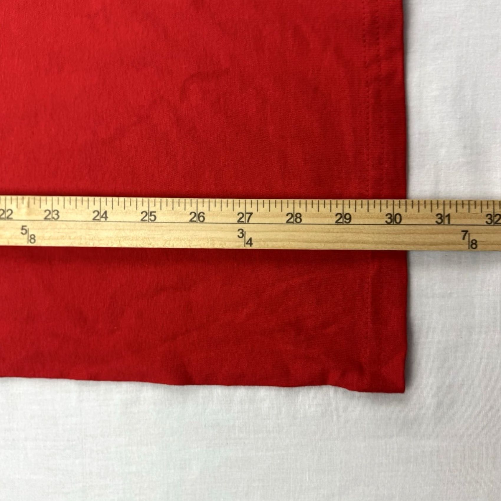 Gildan VINTAGE MTV 2003 Beach House Promo T Shirt Adult Large Red Cotton Gildan Short Sleeve Crew Neck Men 90s Y2K Starsub? Size US L / EU 52-54 / 3 - 7 Thumbnail
