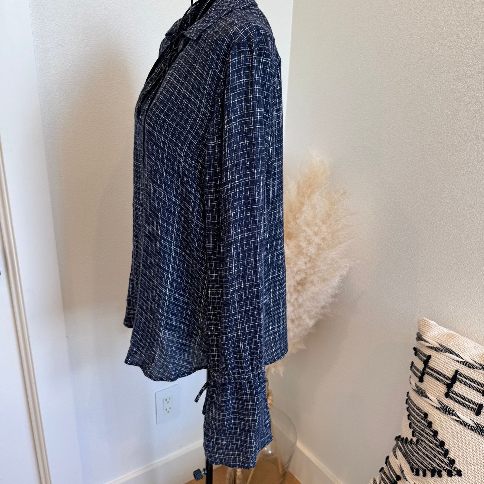 Paige PAIGE Calissa Navy Plaid Flannel Peacoat Gunmetal Check Top Size M / US 6-8 / IT 42-44 - 7 Thumbnail
