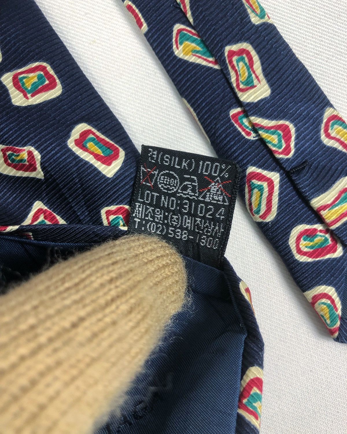 Balenciaga Rare Vintage Balenciaga Silk Tie Size ONE SIZE - 8 Thumbnail