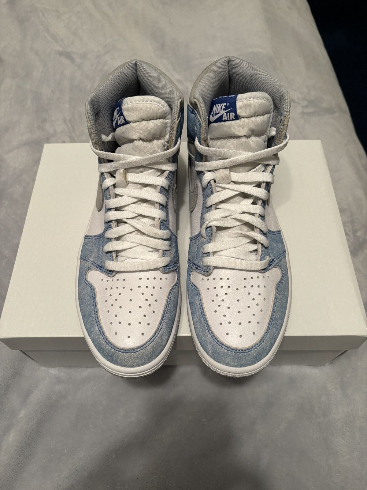 Jordan Brand Jordan 1 Retro OG High Hyper Royal 2021 Size 9 Size US 9 / EU 42 - 2 Thumbnail