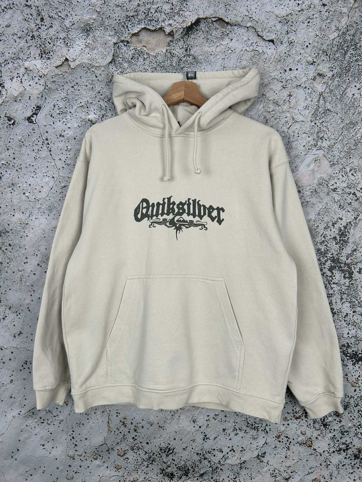 Quiksilver Vintage Quiksilver Beige Hoodie Surf Style Skate 90s Baggy Size US S / EU 44-46 / 1 - 1 Thumbnail