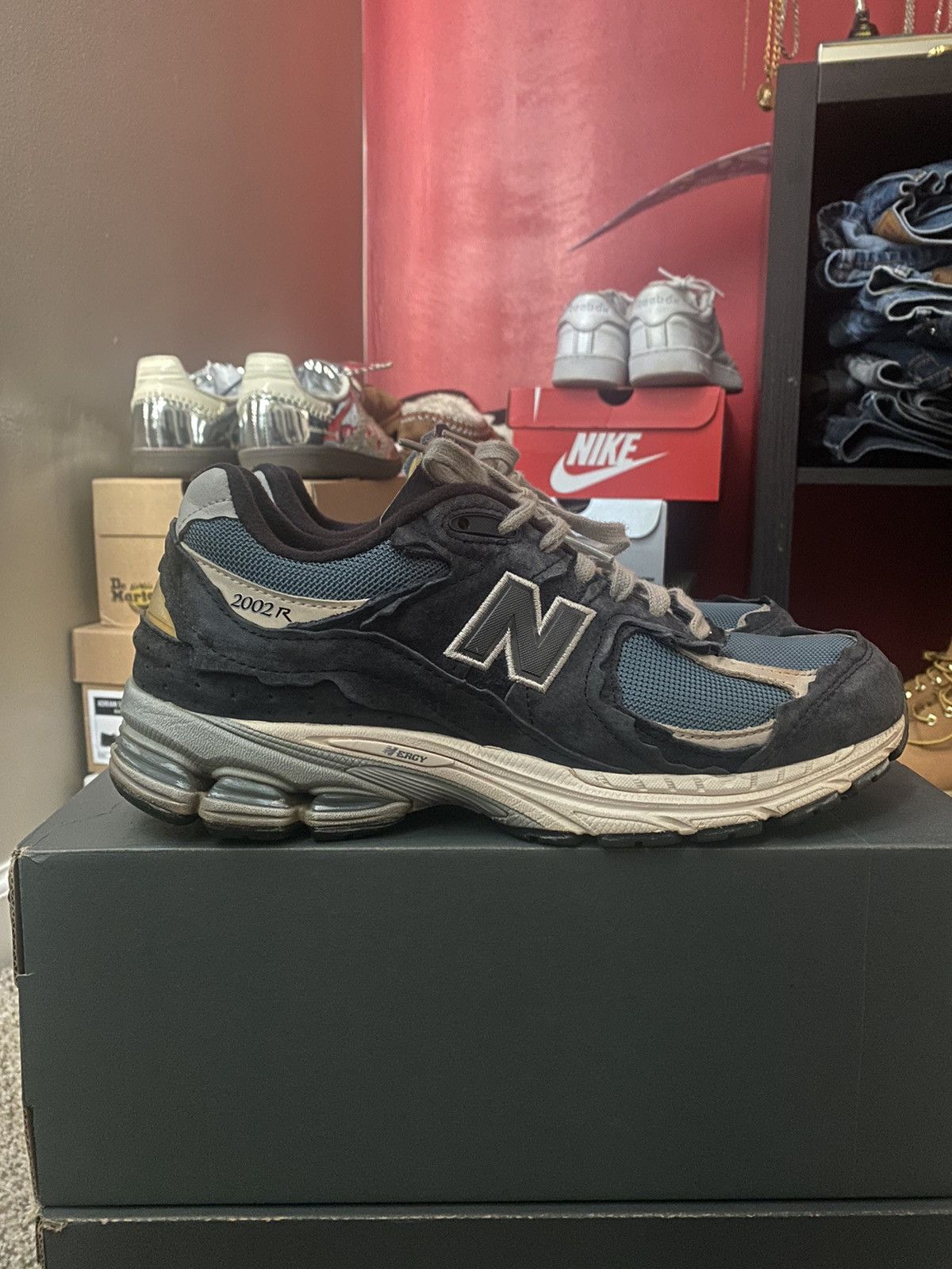 New Balance New Balance 2002r Protection Pack Dark Navy Size US 9.5 / EU 42-43 - 2 Thumbnail