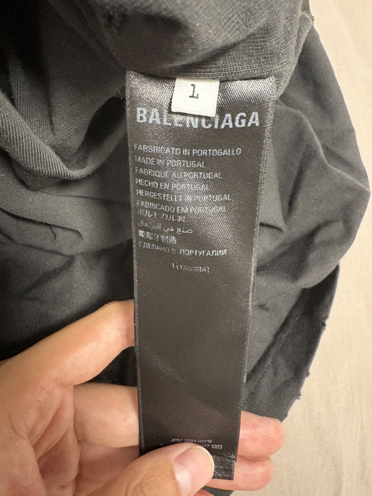 Balenciaga Antwerpen Distressed Inside Out Shirt Size US S / EU 44-46 / 1 - 5 Thumbnail