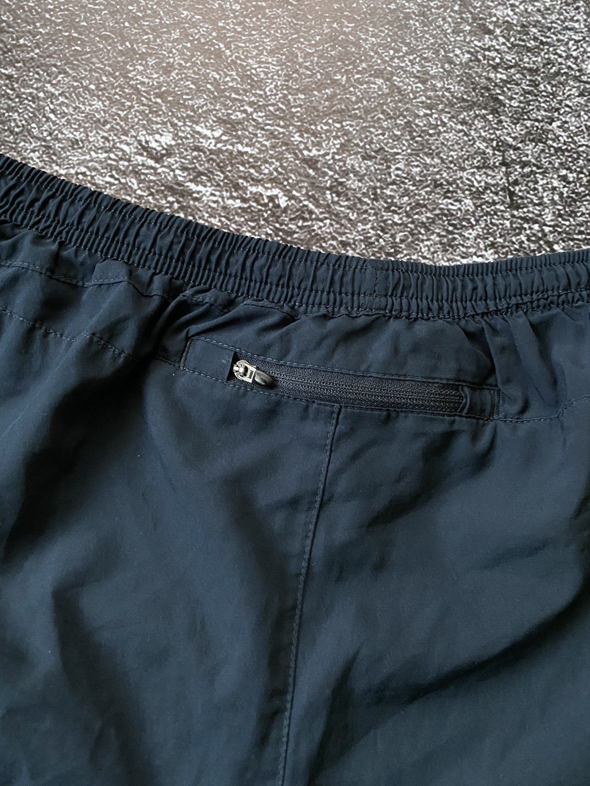 Nike Vintage Nike FitDry shorts nylon Y2K style Size US 36 / EU 52 - 9 Thumbnail